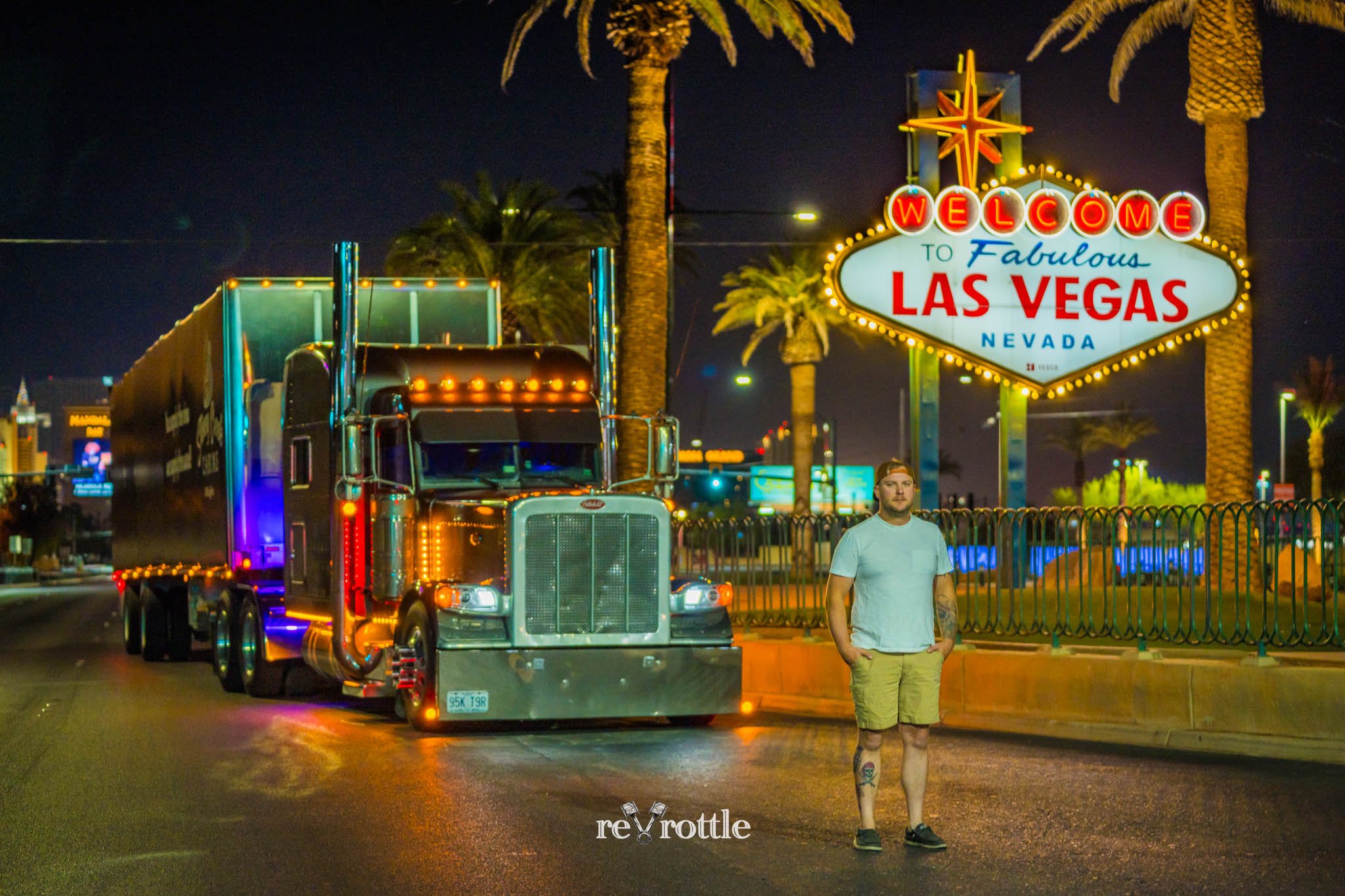 2026-06-12-Smoke-2014-Peterbilt-389-in-Las-Vegas-reVrottle-Vik-Chohan-Photography-Social-Media-041.jpg