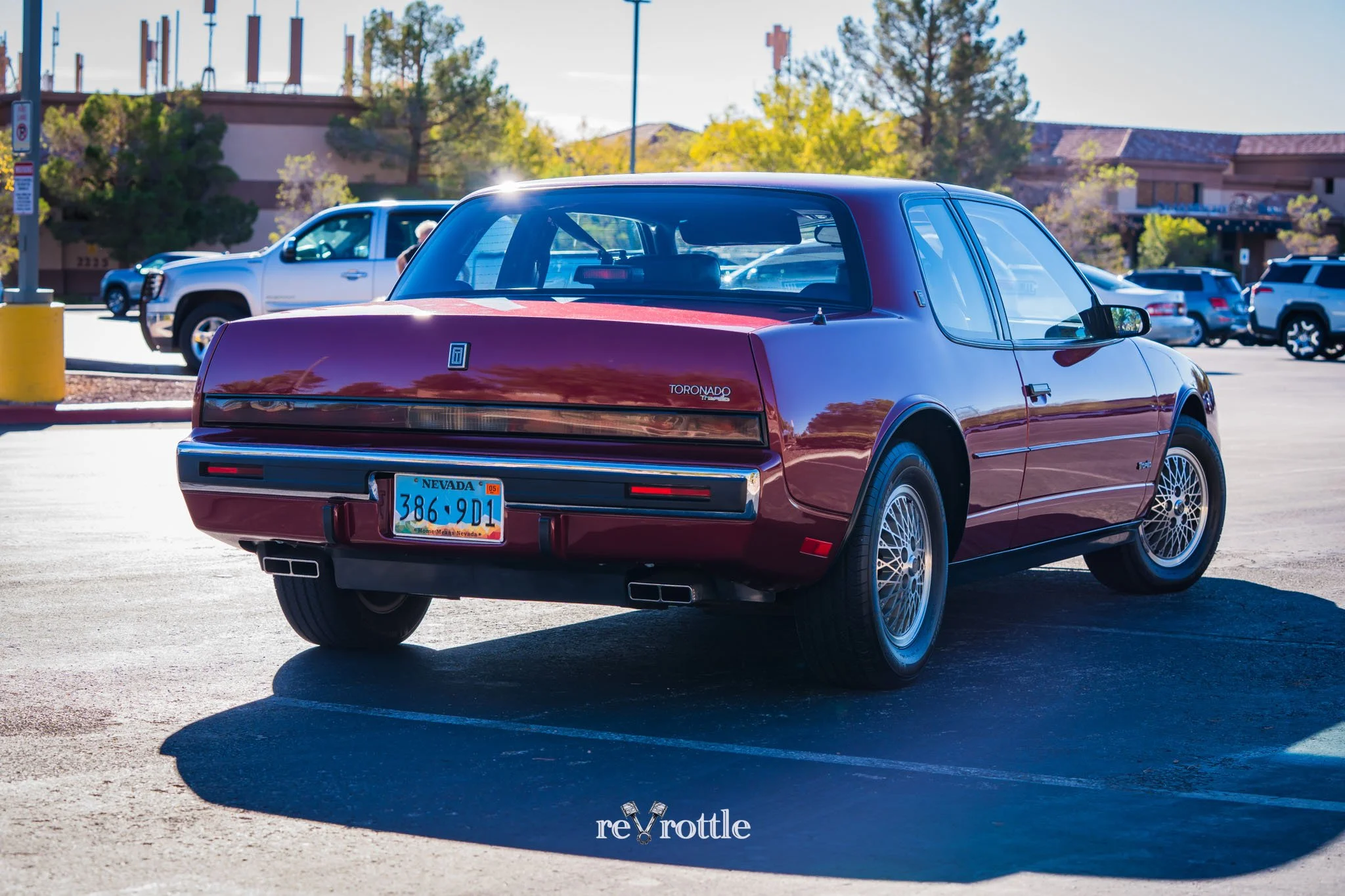 2026-09-30-FOR-SALE-1988-Oldsmobile-Tornado-Trofeo-Car-Photography-reVrottle-Vik-Chohan-Photography-Social-Media-015.jpg