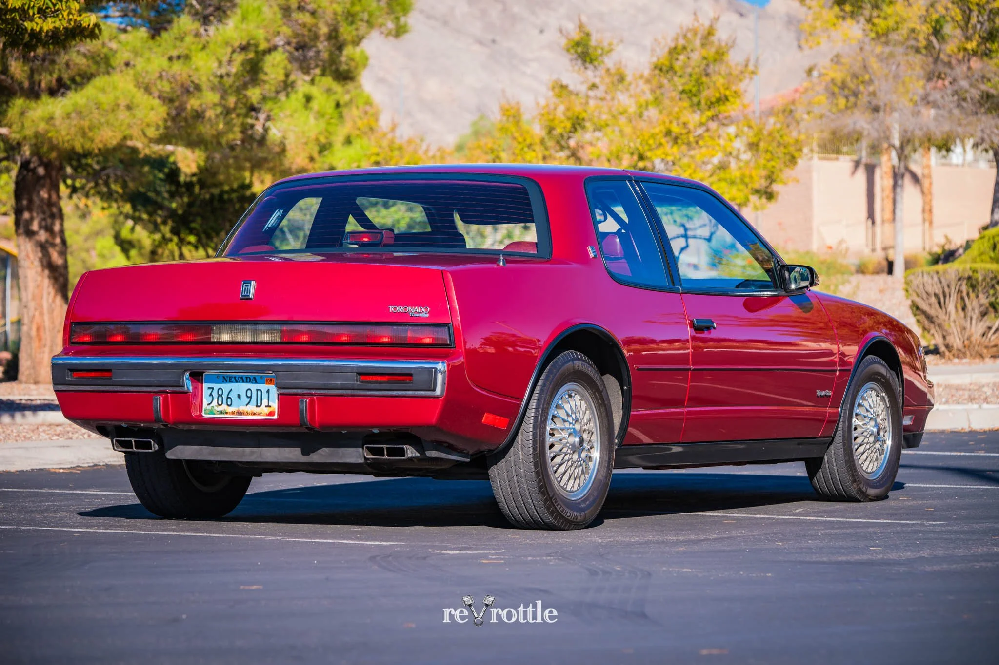 2026-09-30-FOR-SALE-1988-Oldsmobile-Tornado-Trofeo-Car-Photography-reVrottle-Vik-Chohan-Photography-Social-Media-018.jpg