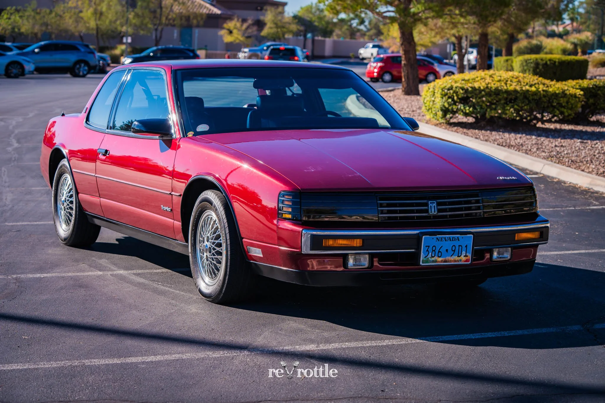 2026-09-30-FOR-SALE-1988-Oldsmobile-Tornado-Trofeo-Car-Photography-reVrottle-Vik-Chohan-Photography-Social-Media-024.jpg