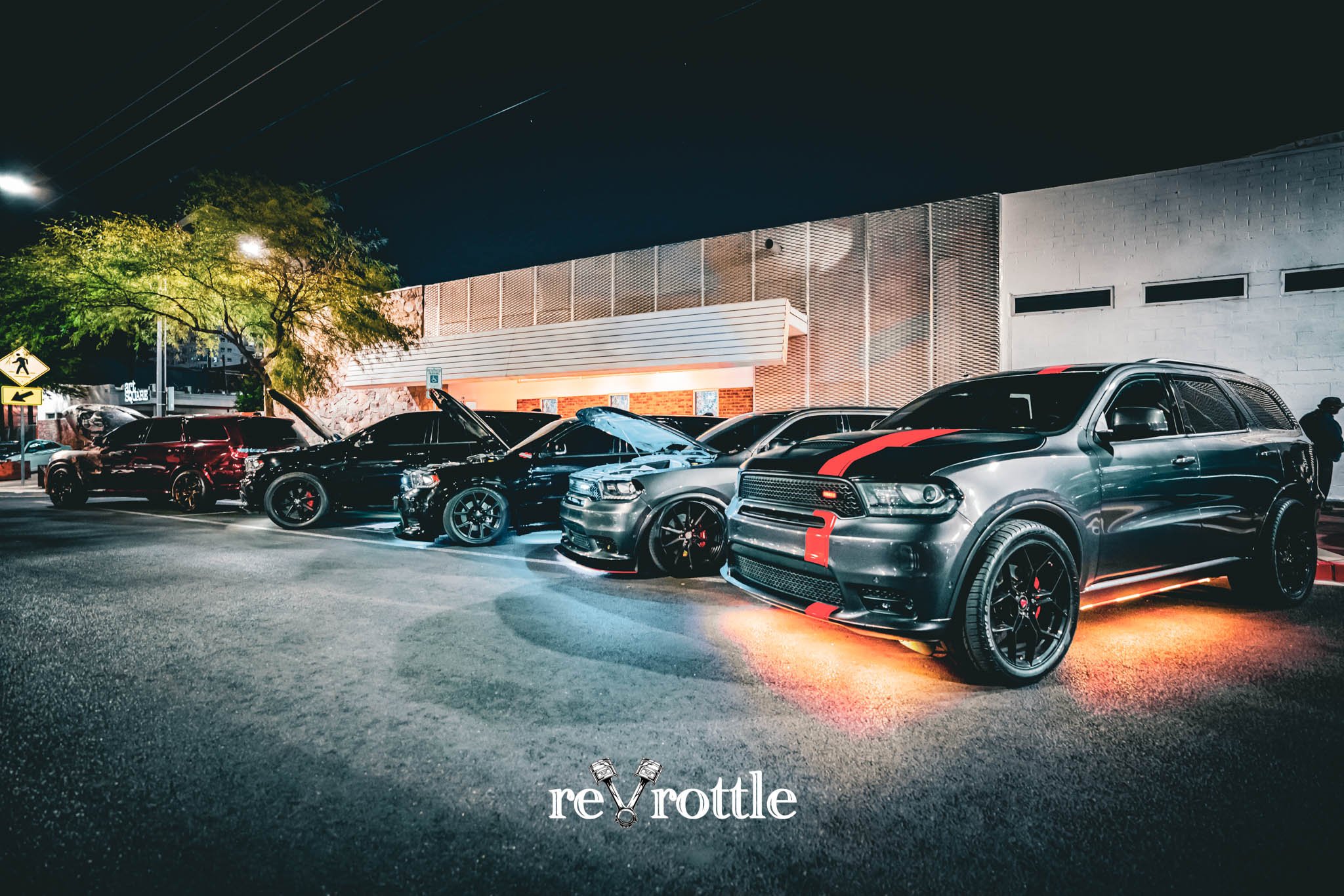 2022-11-23-Car-Showcase-Food-Drive-Car-Show-Photography-reVrottle-Vik-Chohan-Photography-Social-Media-160.jpg
