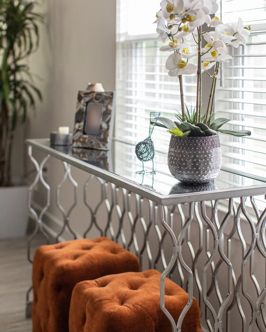 Redesigning your home doesn&rsquo;t mean letting go of the memories tied to it. In fact, some of the most meaningful designs come from weaving together what you already love!

Maybe it&rsquo;s a chair that&rsquo;s been with you for years, art that re