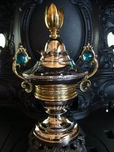 Two Blue Jeweled Round Oak
Stove Finial $2250.00