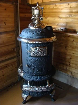 E-20 Round Oak Wood 
Burning Stove
