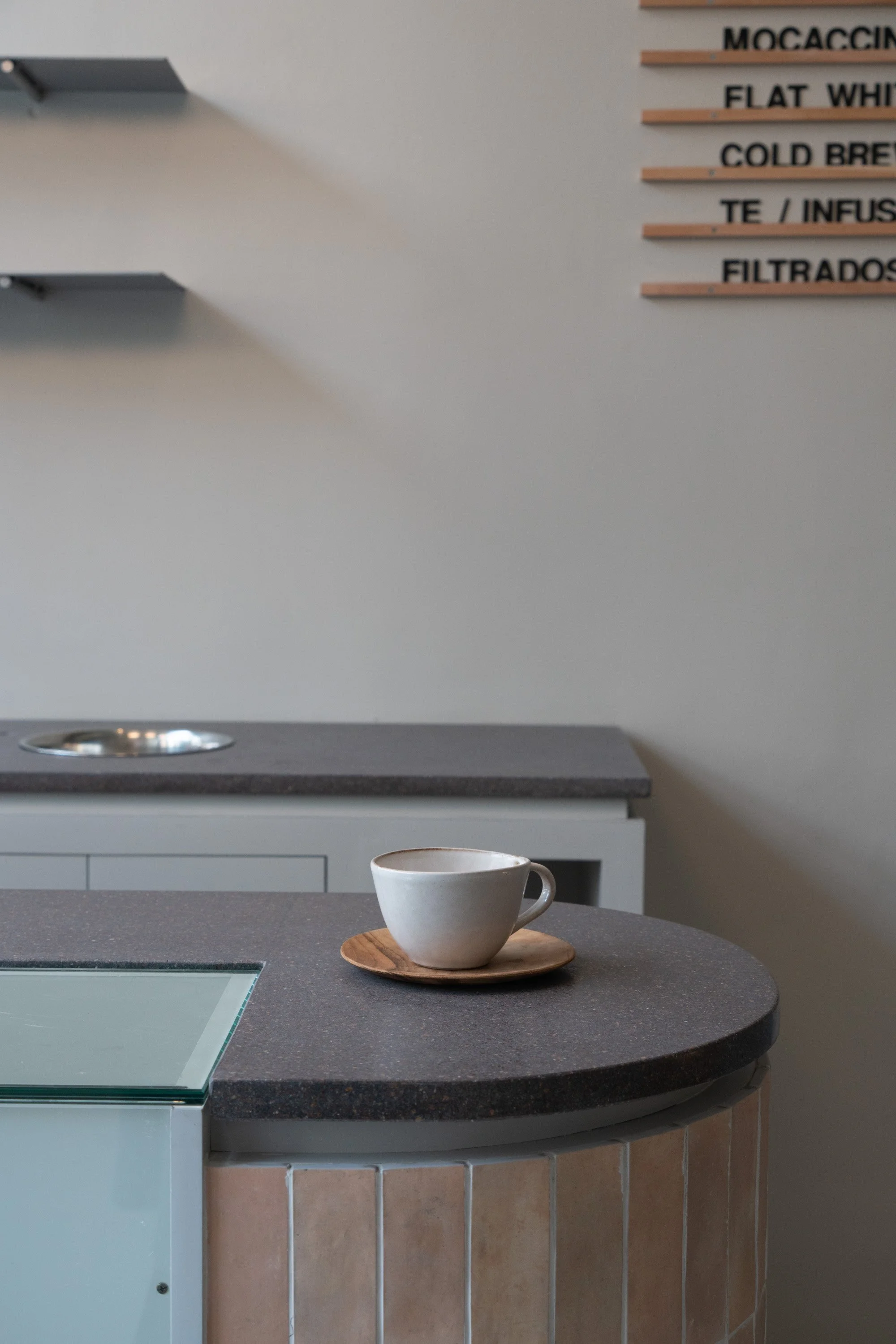 nuk cafe estudio well 2x3-7.jpg