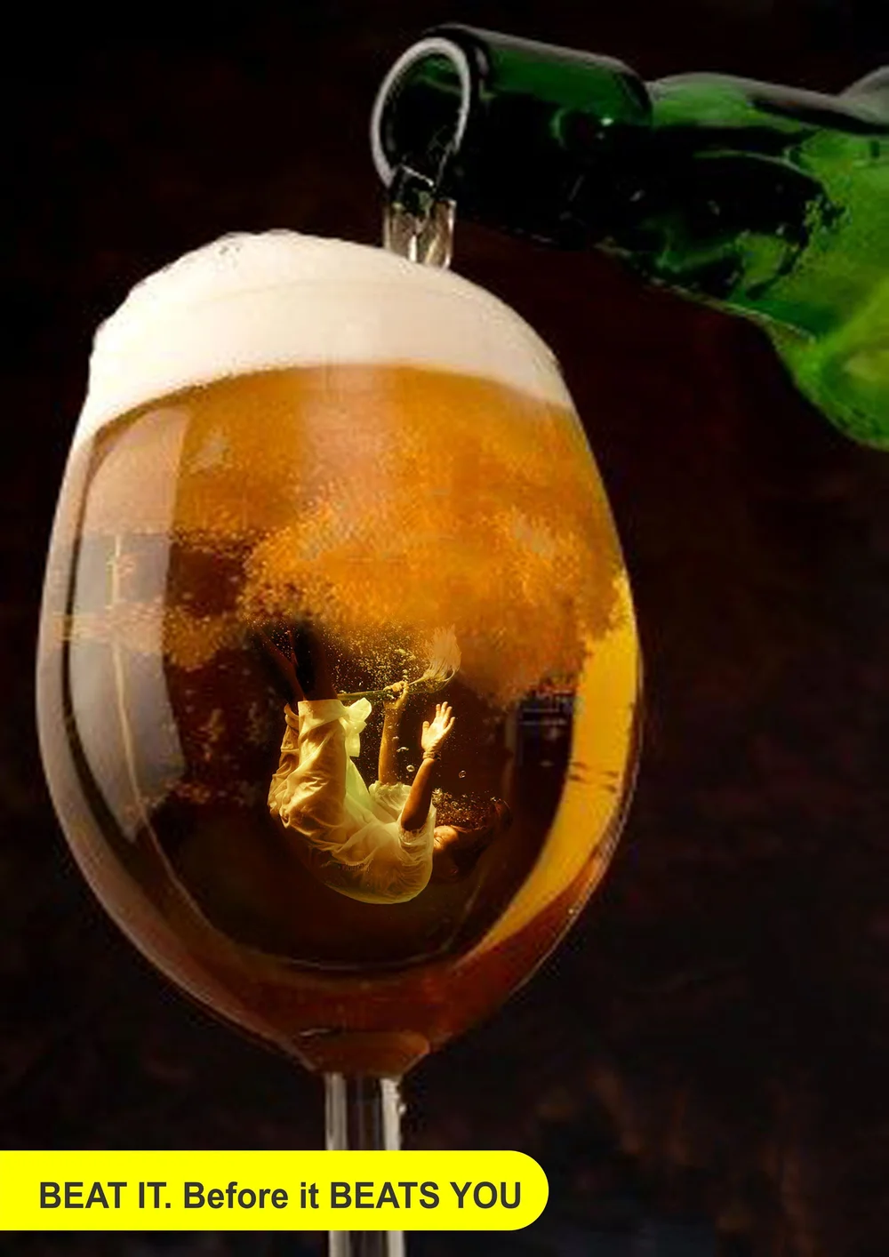 žmogus alkoholyje