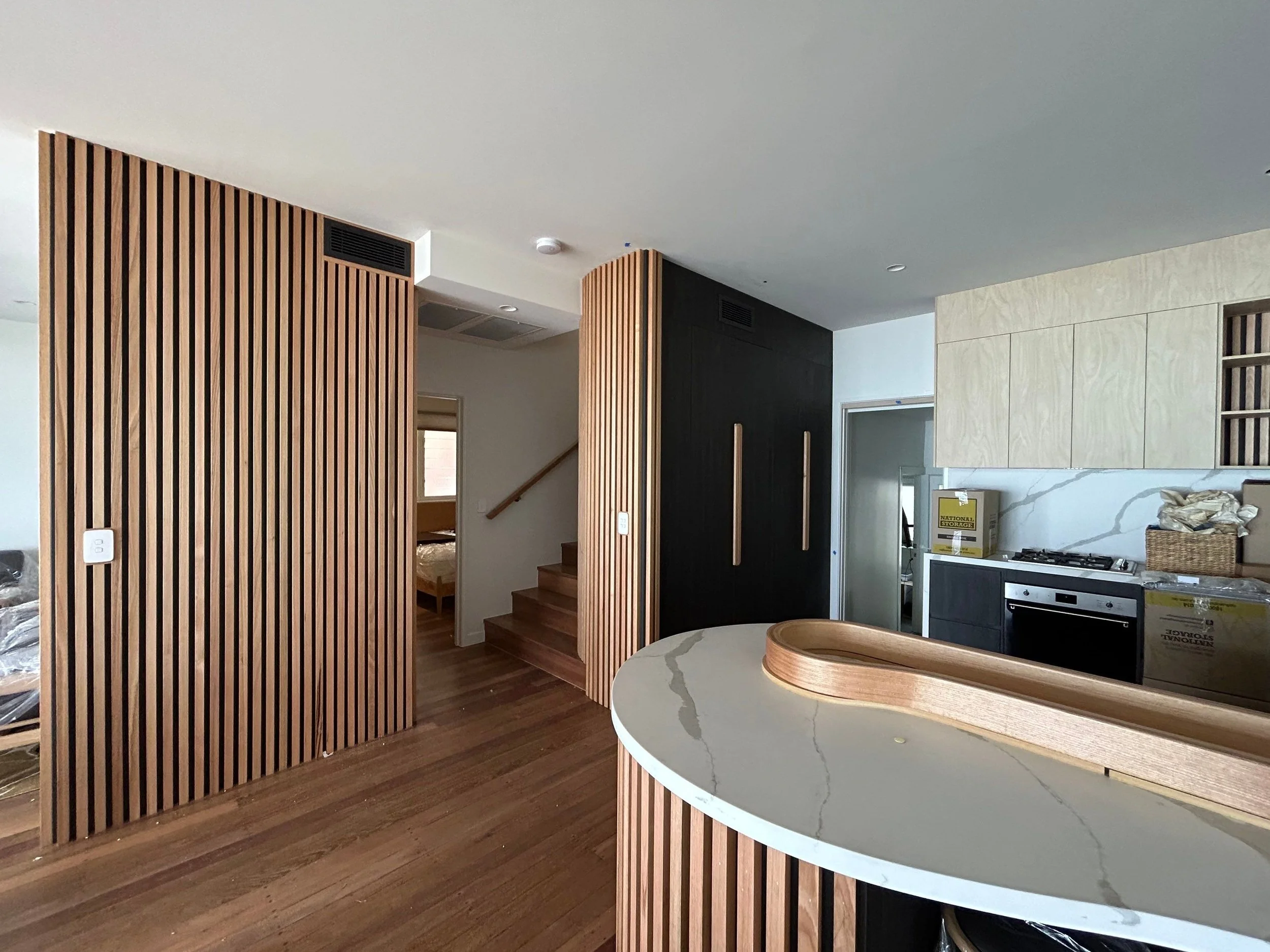 Ducted air con with linear grille Coolangatta