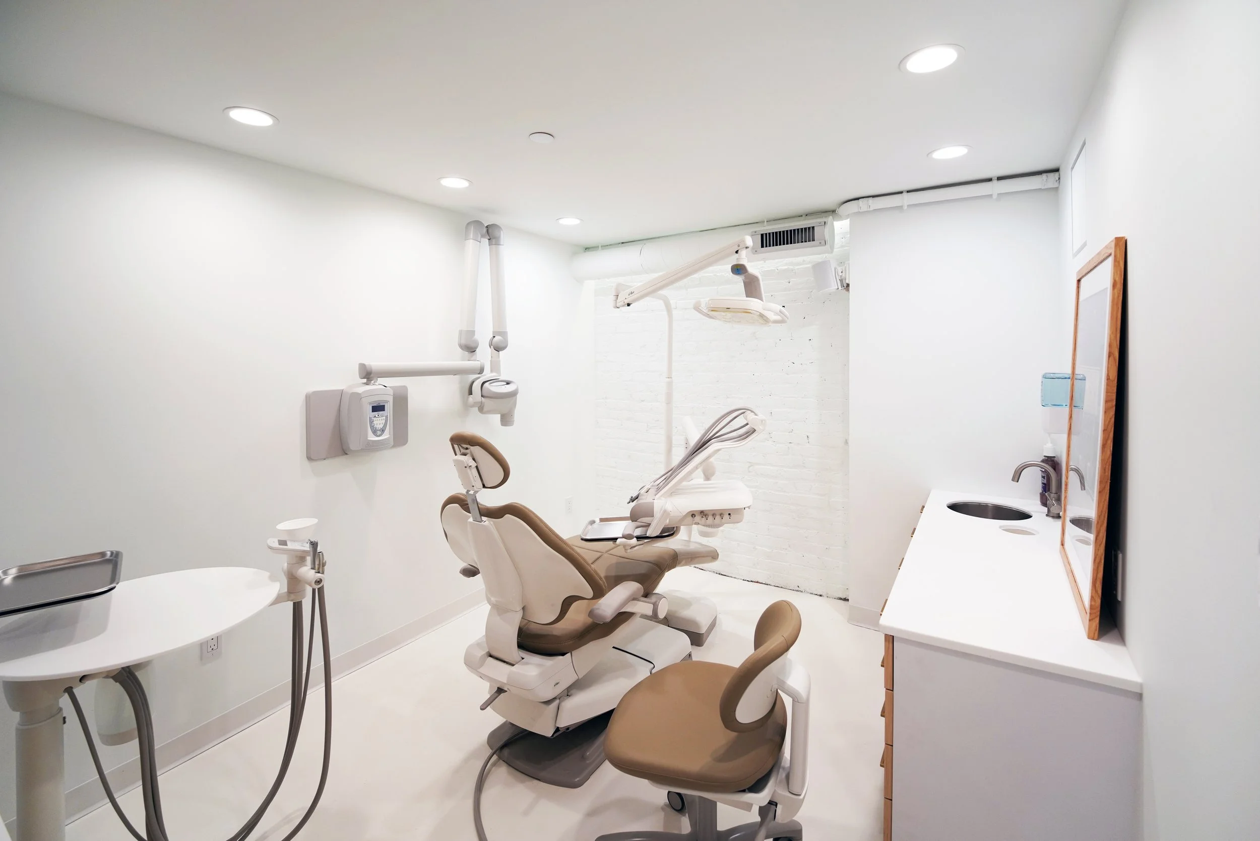 Montgue Design_NYC dental clinic_DSC00269.jpg