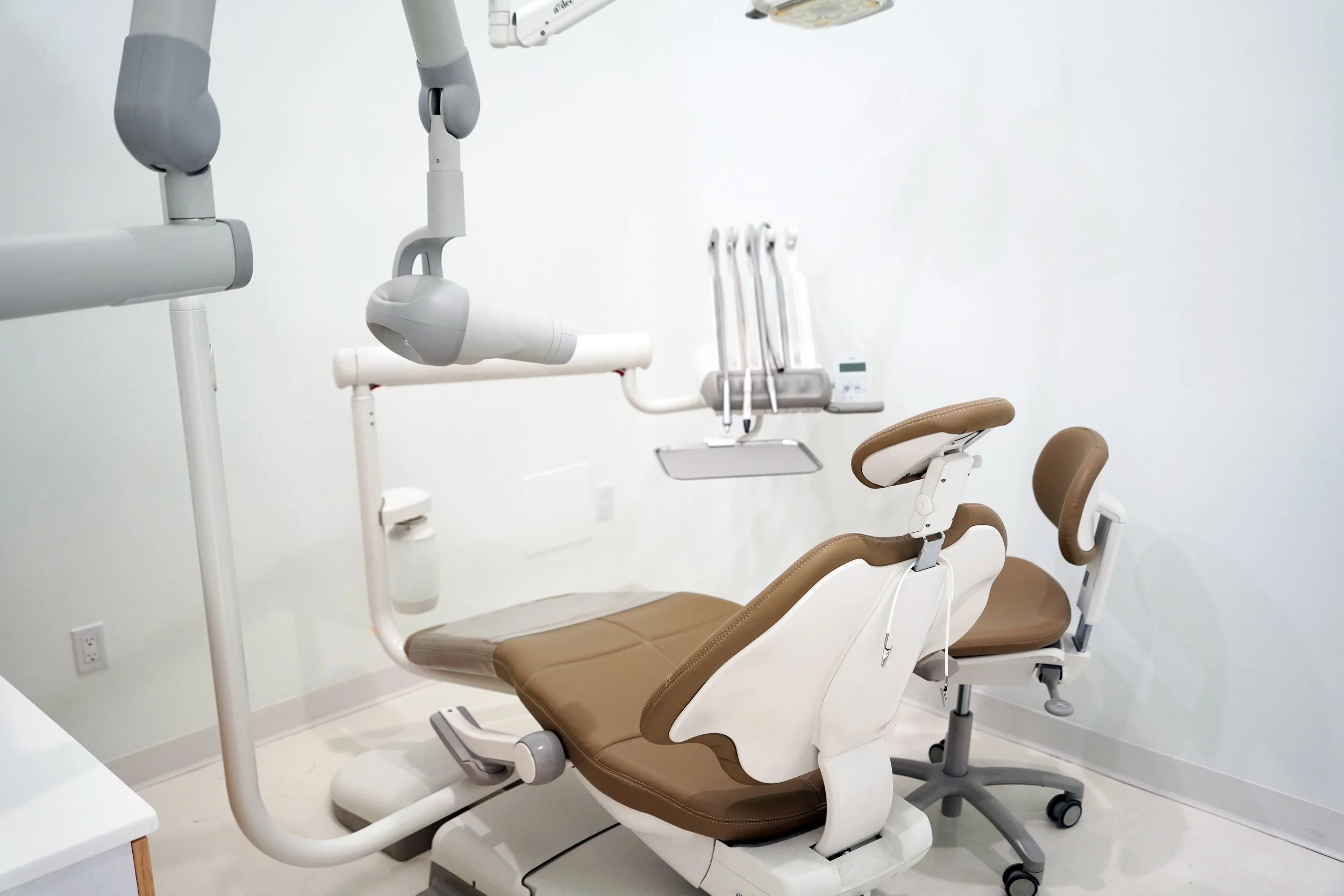 Montgue Design_NYC dental clinic_DSC00184.jpg