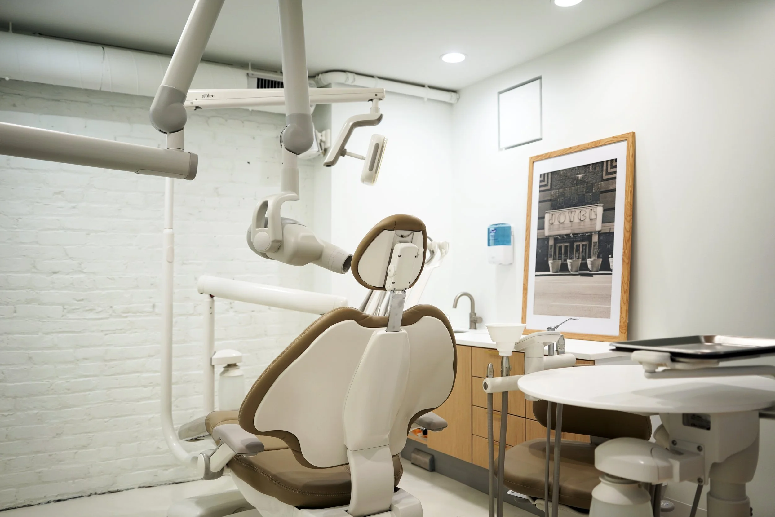 Montgue Design_NYC dental clinic_DSC00163.jpg