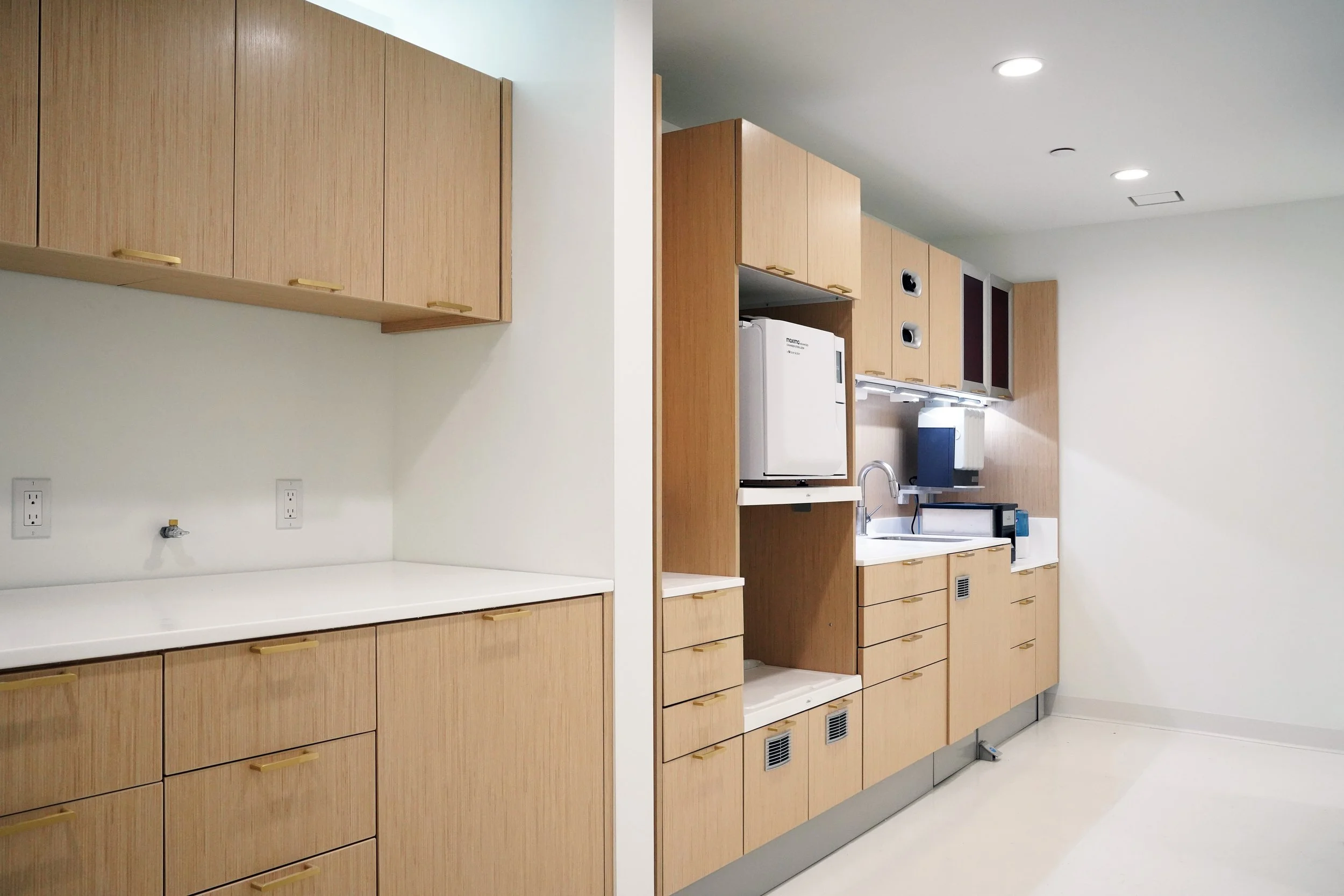 Montgue Design_NYC dental clinic_DSC00222.jpg