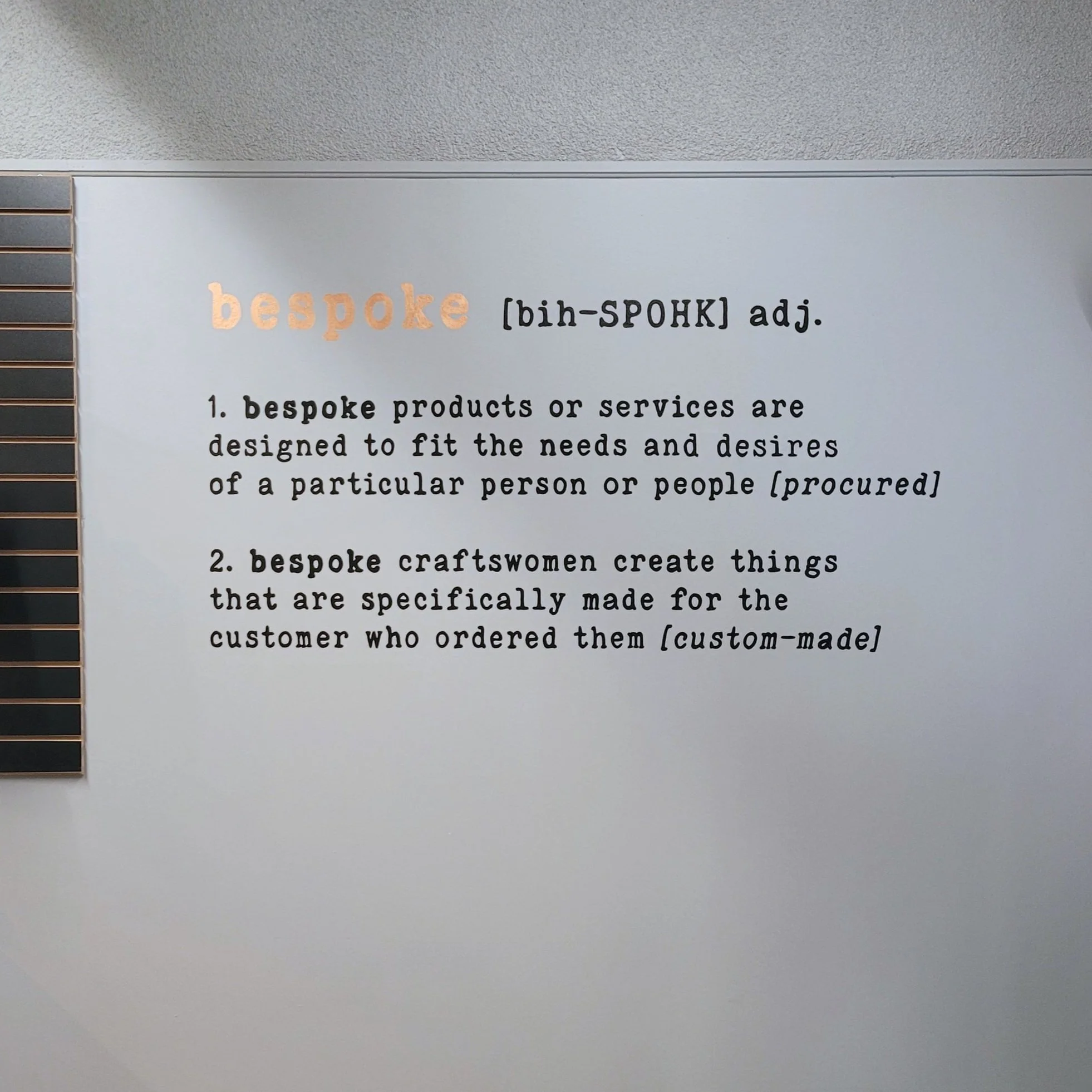 paited_lady_sign_co_salem_bespoke_boutique_text-mural-1.jpg