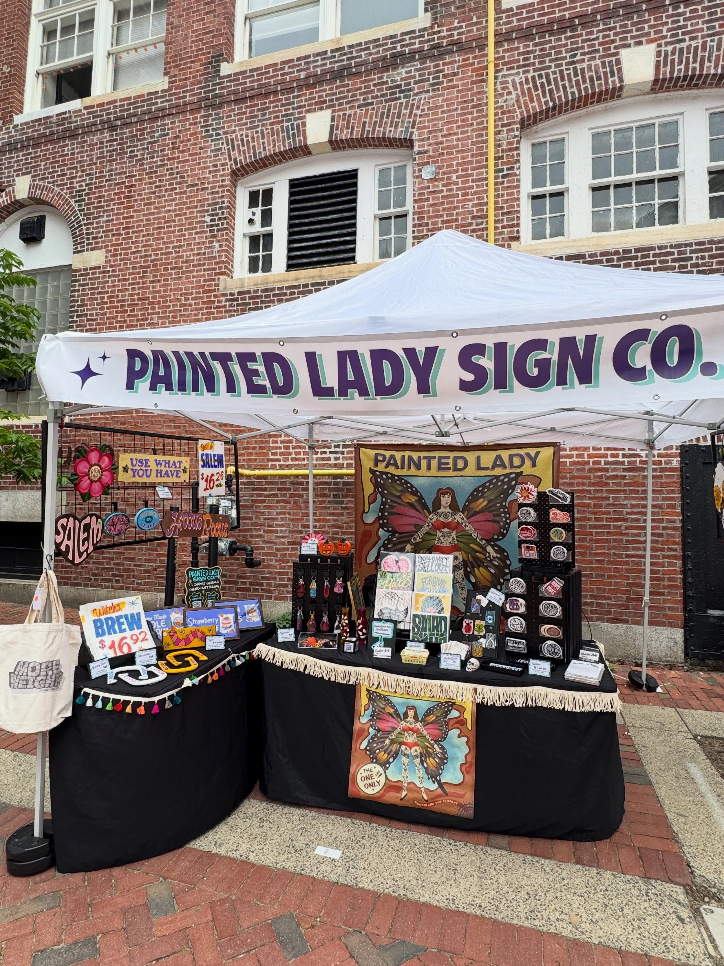 ✨ IT&rsquo;S SALEM ARTS FEST WEEKEND!!! ✨ I&rsquo;ll be in Derby Square Sat 11-7 &amp; Sun 11-6. There&rsquo;s so much to explore&hellip;art, music, food, people watching&hellip;
#paintedladysignco #saf2026 #ccmembersrock #sisterhoodofsalem #salemart