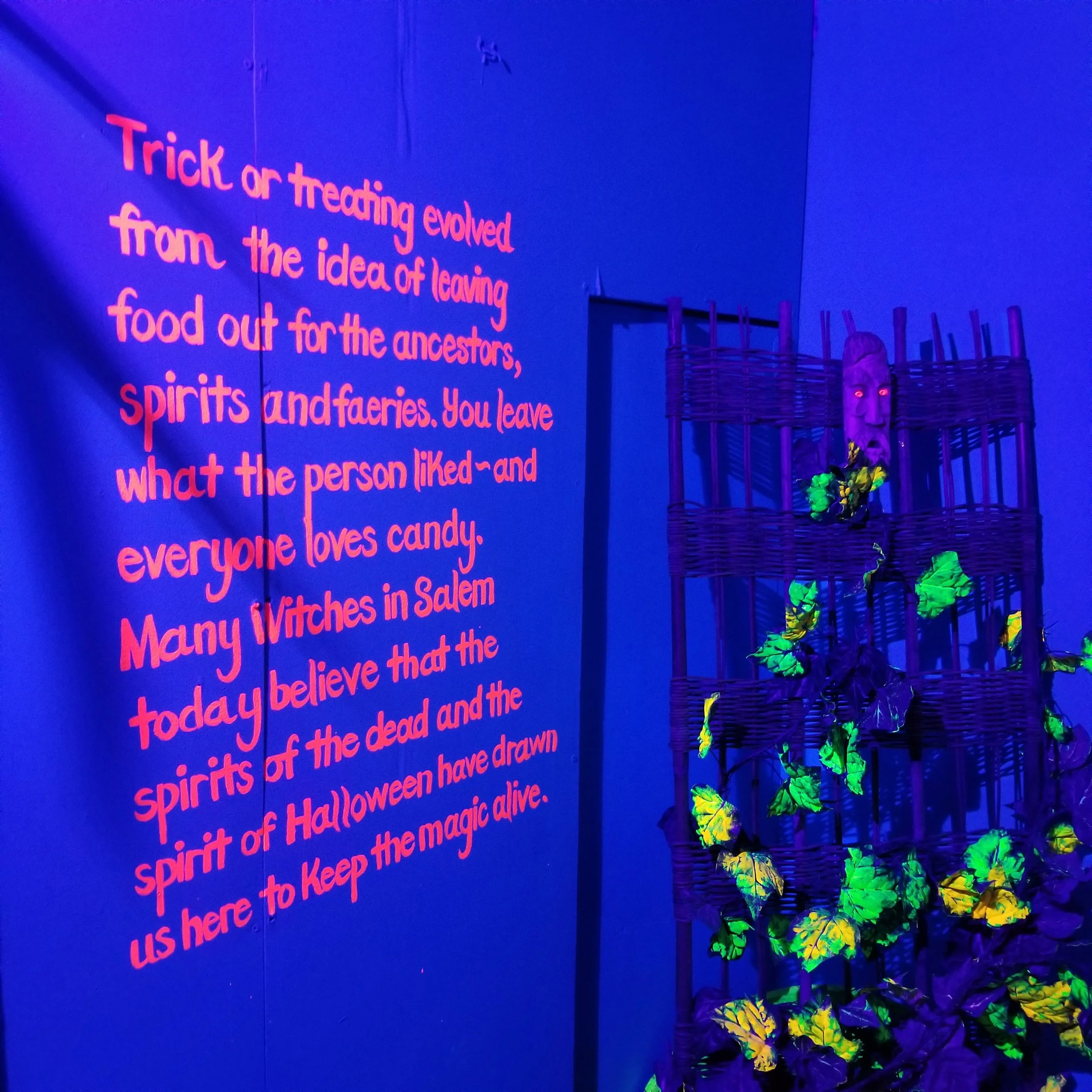 painted-lady-sign-co-dayglo-lettering-halloween-museum-salem-2.jpg