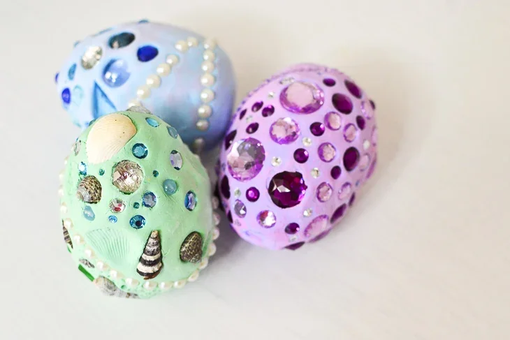 how-to-make-fantasy-clay-eggs-dragons-mermaids-and-seamonsters-4.webp