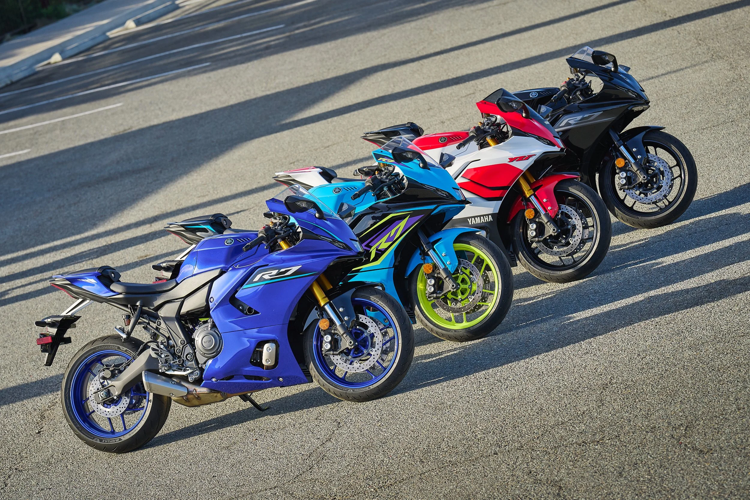 2026 Yamaha R7 colors