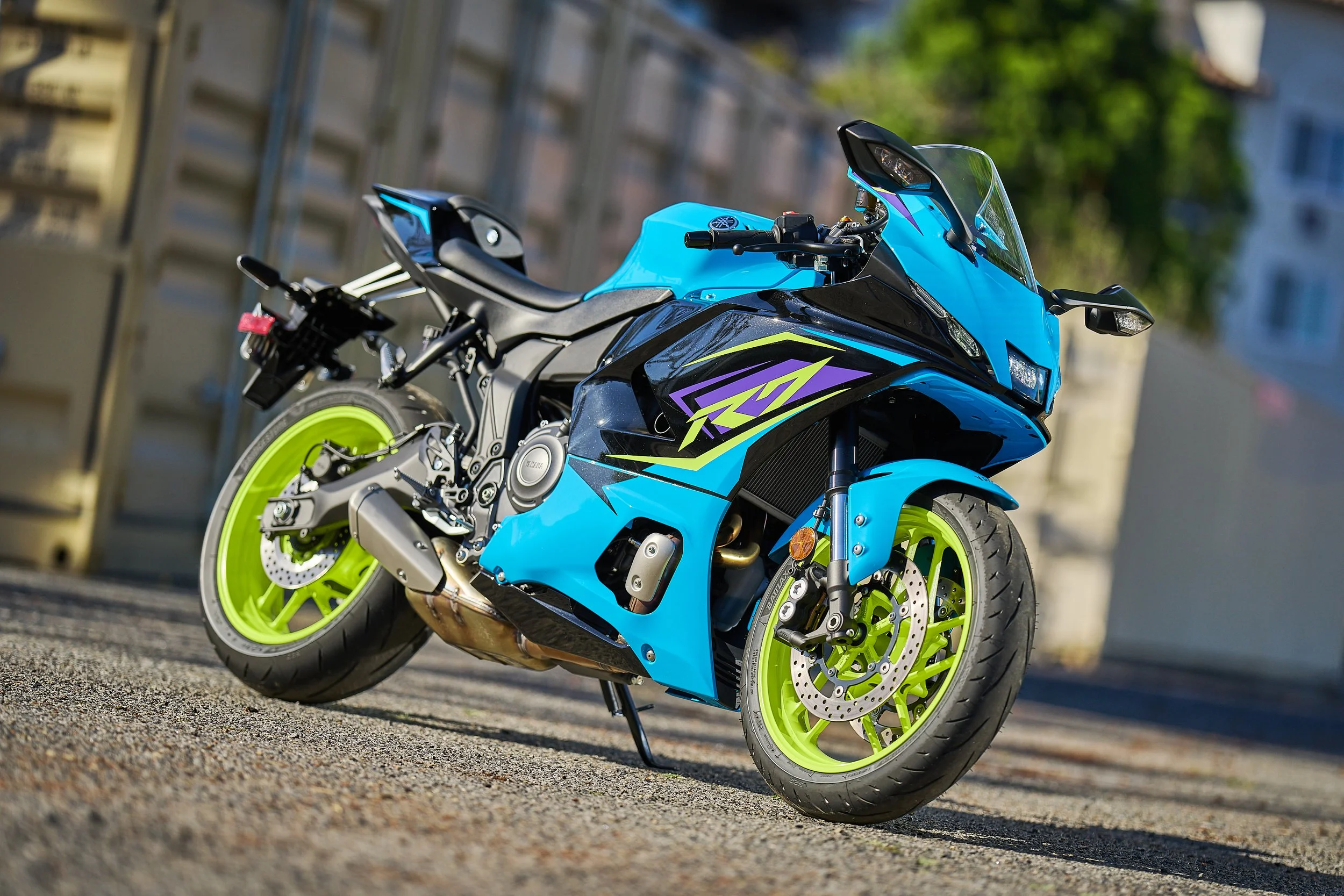 2026 Yamaha R7 breaker cyan raven