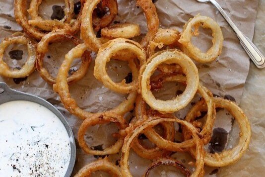 Beer Battered Onion Rings and Buttermilk Ranch Dressing