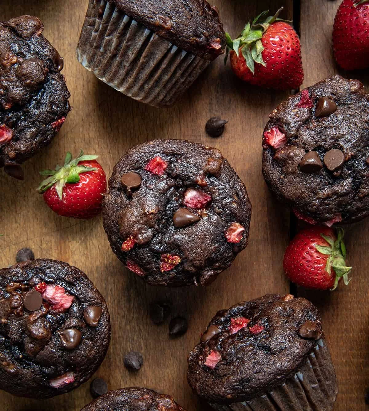 Valentine Chocolate Strawberry Banana Cupcakes