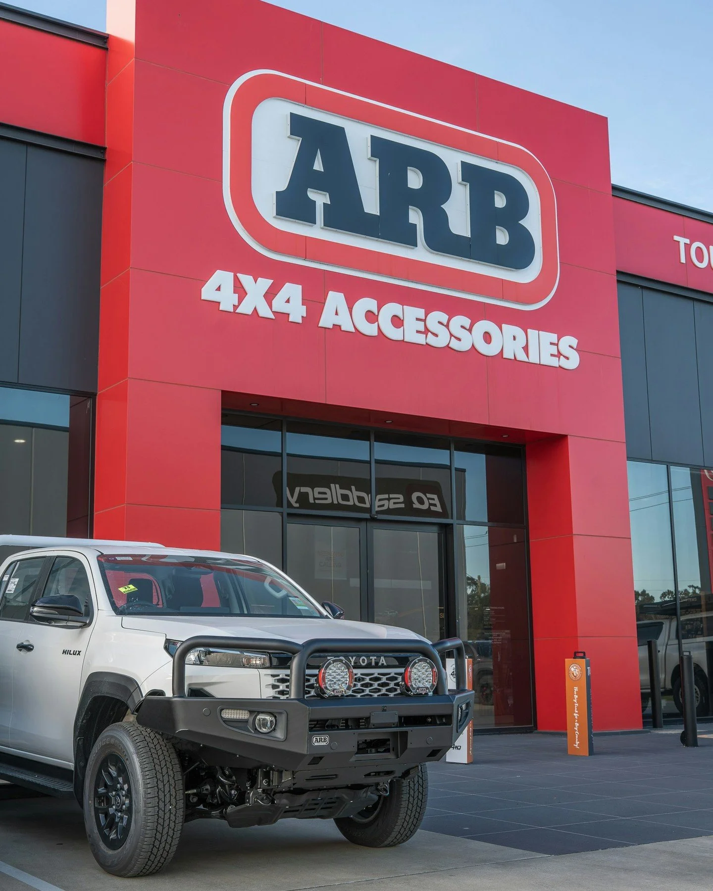 The new financial year is only days away... is your next work vehicle ready? 💼🚜

This pre-delivery Toyota Hilux N90 is one of many being equipped for work with:

✔️ ARB Commercial Bar
✔️ ARB Intensity Solis Driving Lights
✔️ Fleet Trades Steel Tray