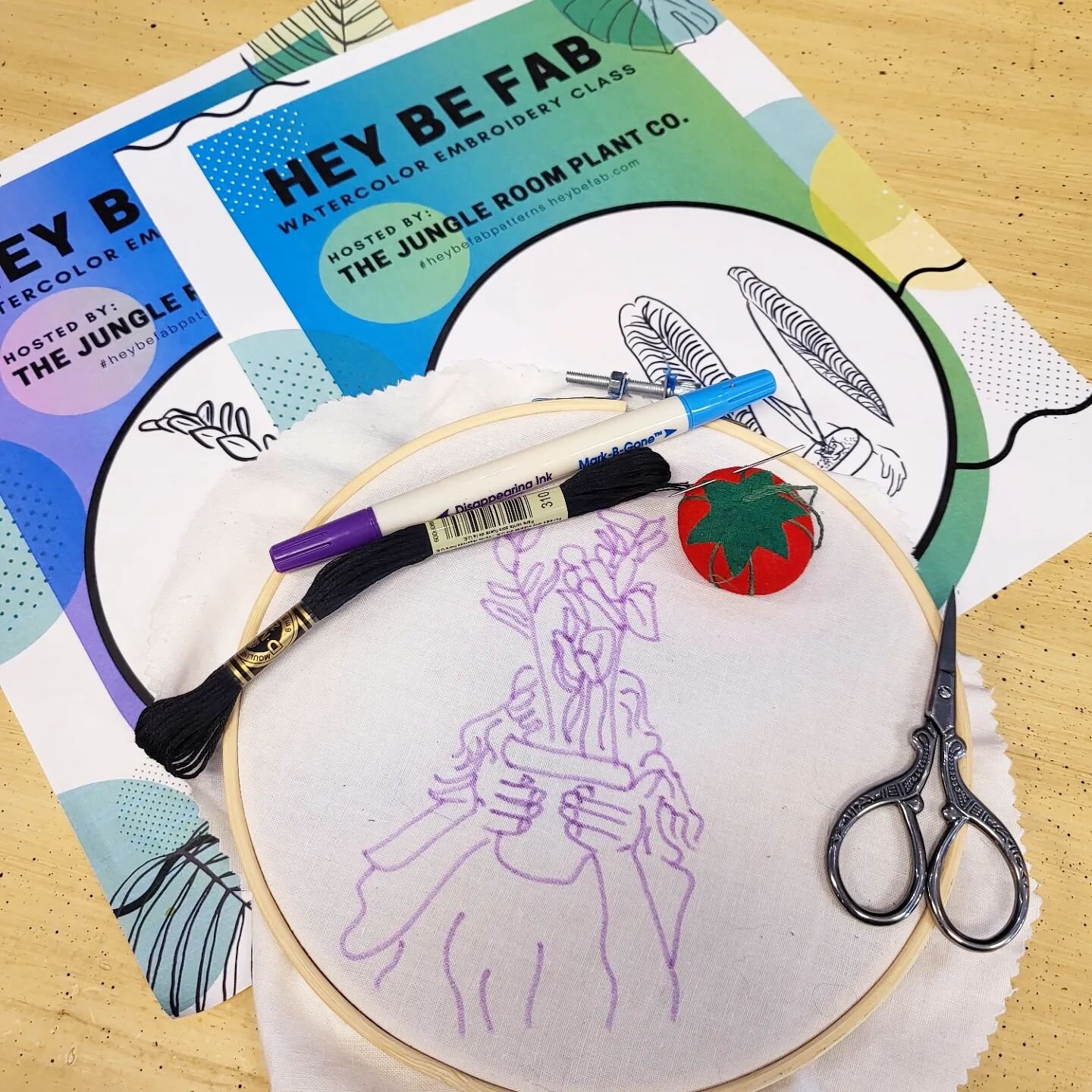 Just finished our incredible Threaded Conversations class with @heybefab.

Audrey taught basics in embroidery along with how she watercolors her art work.

We had a great time talking and getting to know each other. 

None of us finished our stitches