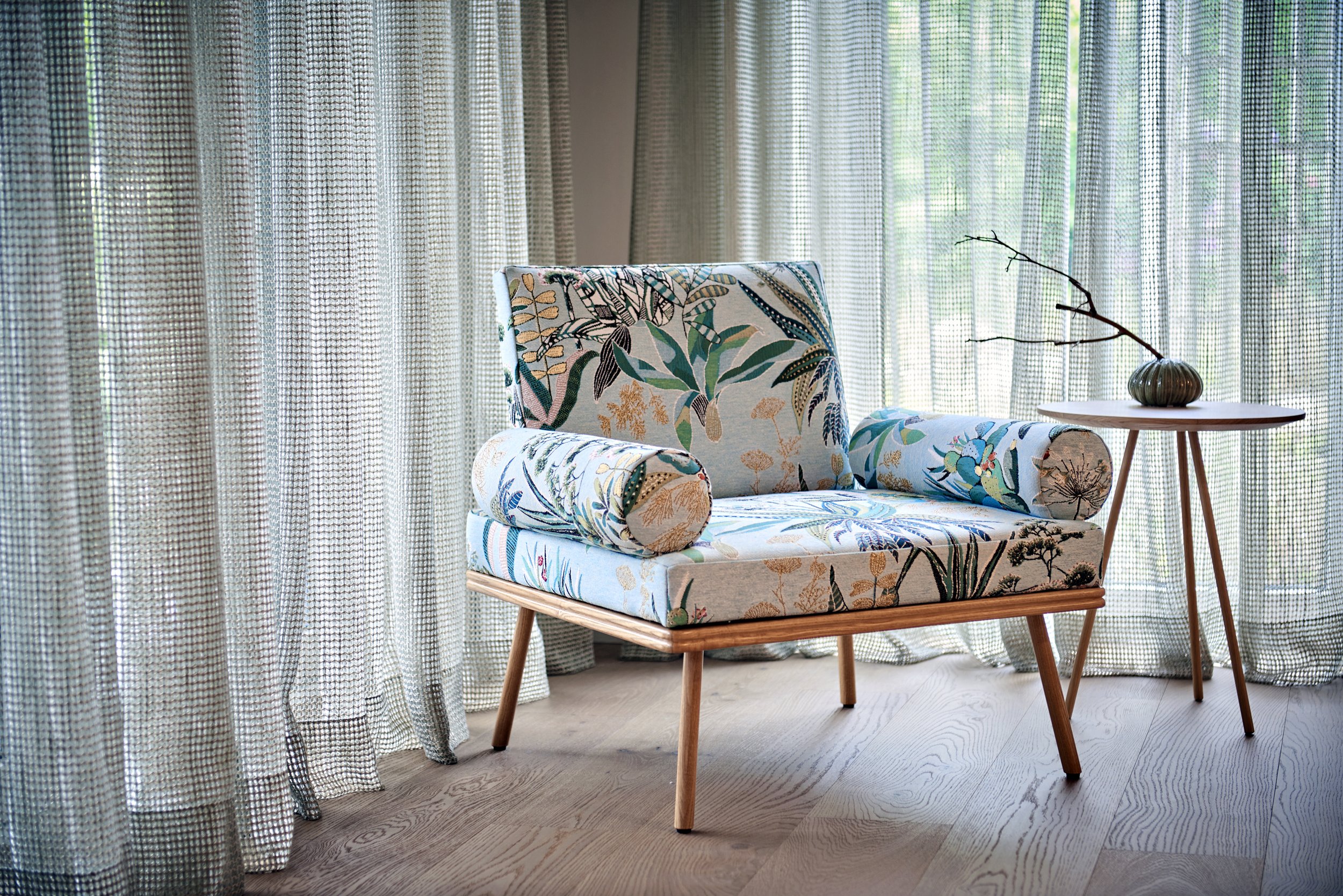 Sessel mit Beistelltisch LeLièvre Stoff floral Moderner Landhausstil 