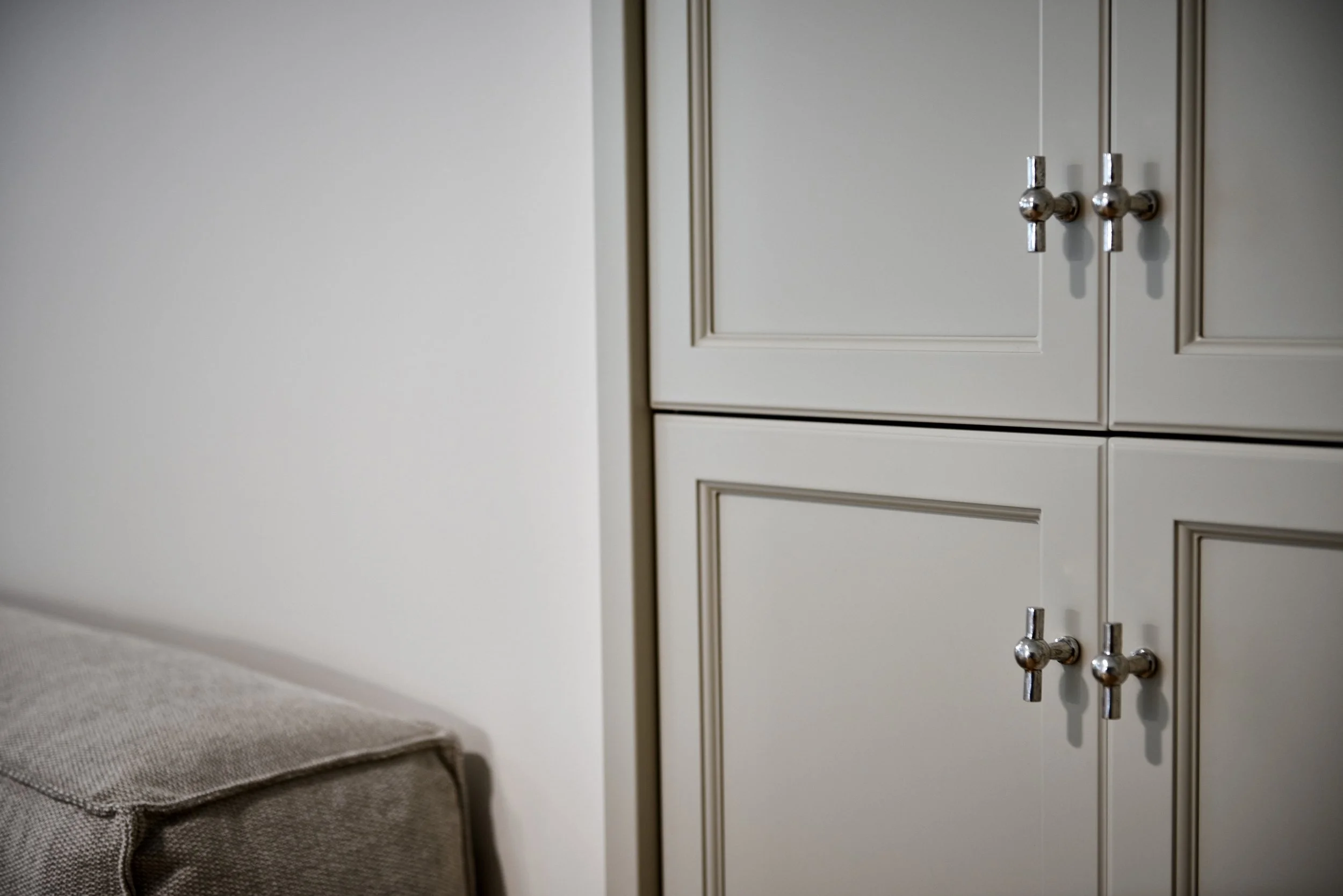 Wohnzimmer Einbauschrank Tischleranfertigung Griffe Dauby