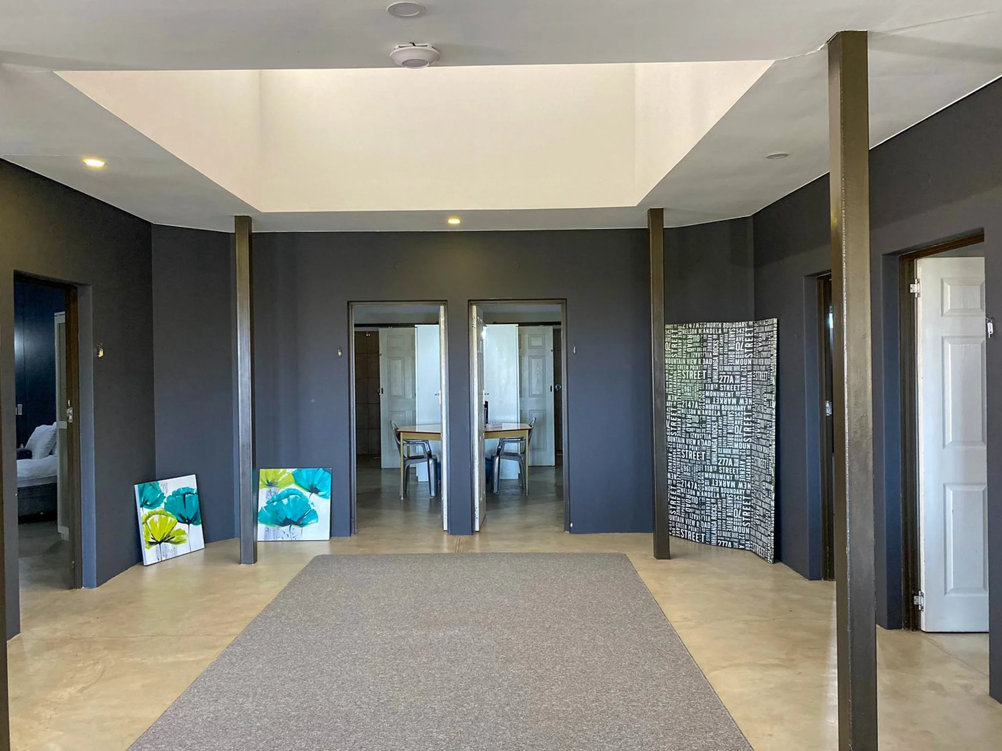 Charis House-27.jpg
