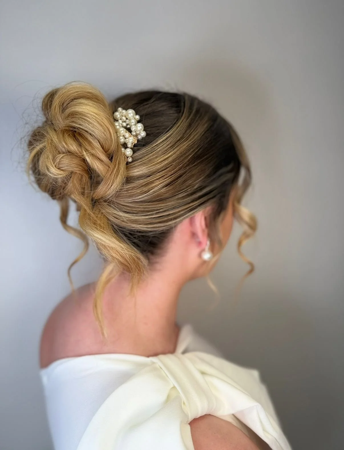 Bridal Updo Berkshire.jpeg