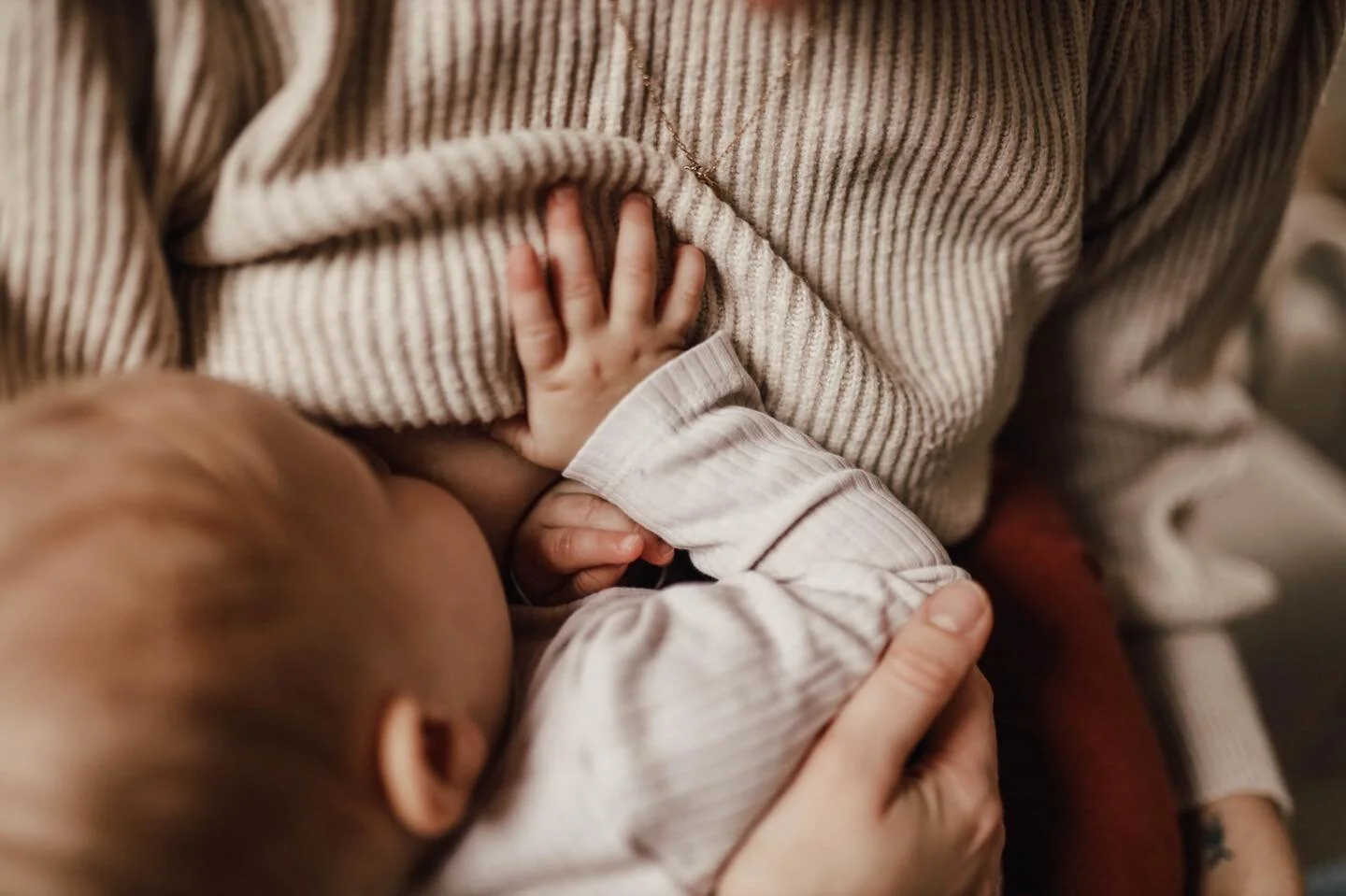 Eine gesunde, nat&uuml;rliche Entwicklung unserer Kinder ist das h&ouml;chste Gut f&uuml;r Eltern. Ich helfe euch gerne dabei in Sachen:

Beratung w&auml;hrend SS und/oder
ab Geburt (Mutter + Kind)

Thema Infektionskrankheiten/ Impfen

Mein Kind ist 