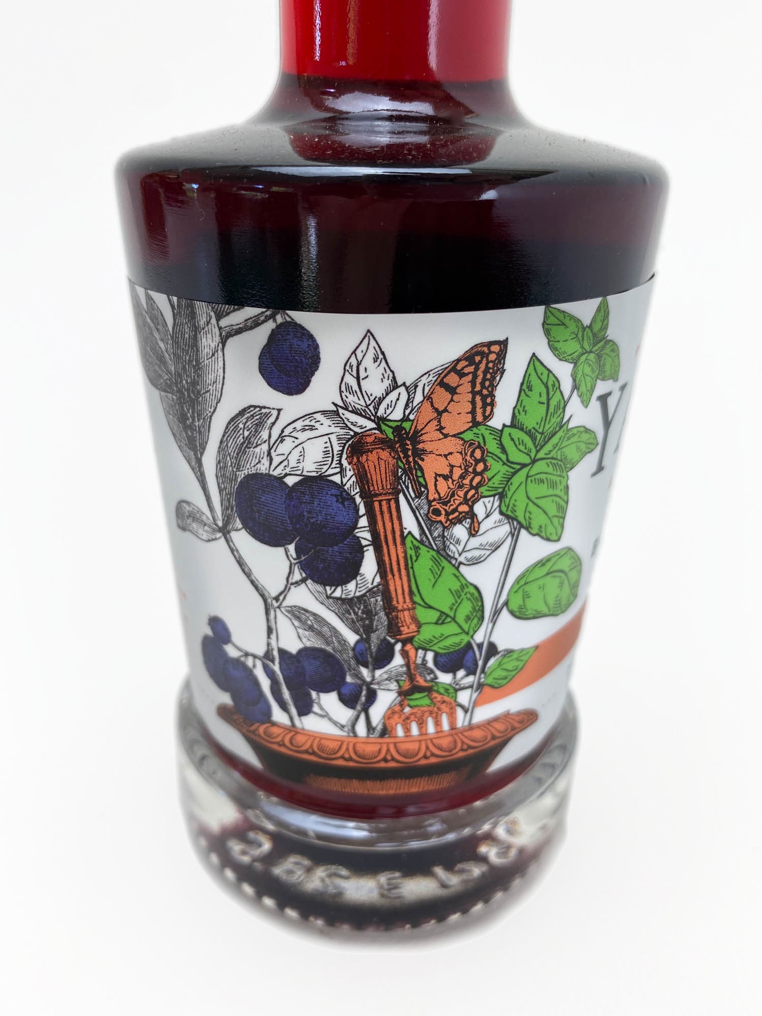 Yarty-Blueberry-and-Basil-Vinegar.jpg