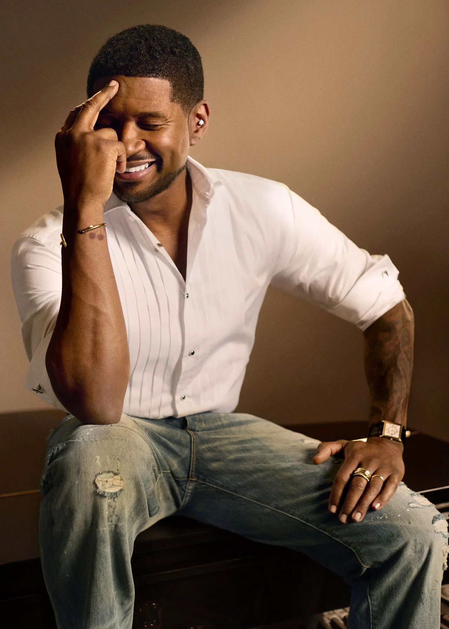 J001981_S1_009_2835_Usher.jpg