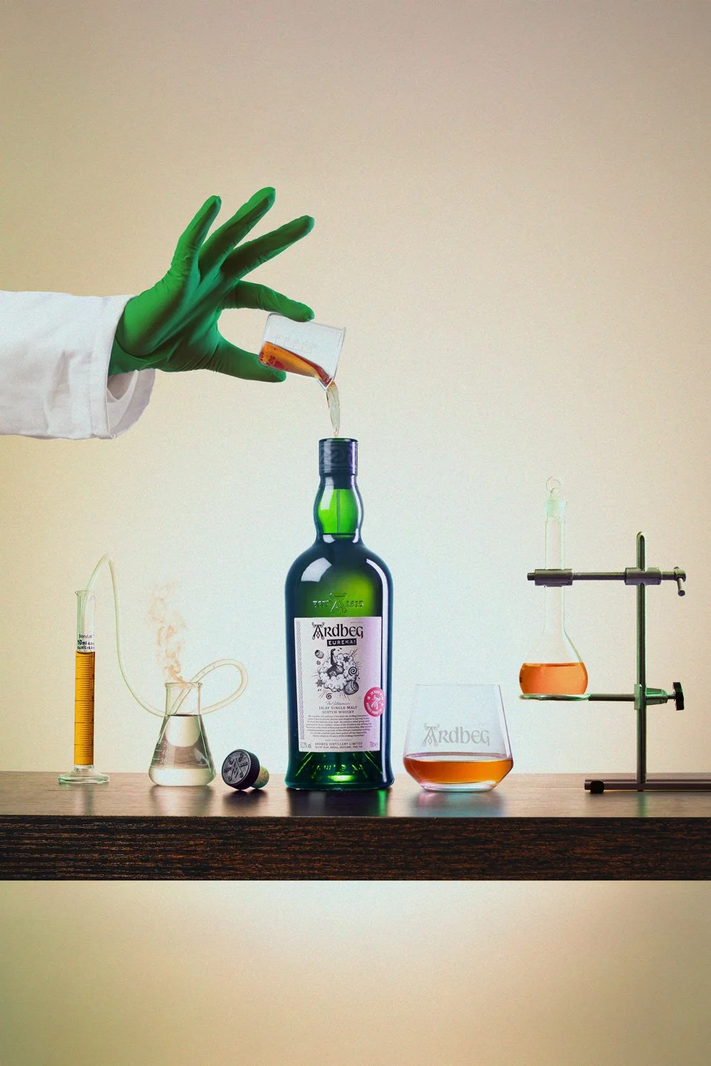 Ardbeg_Eureka_Science-Product-Photography.jpg
