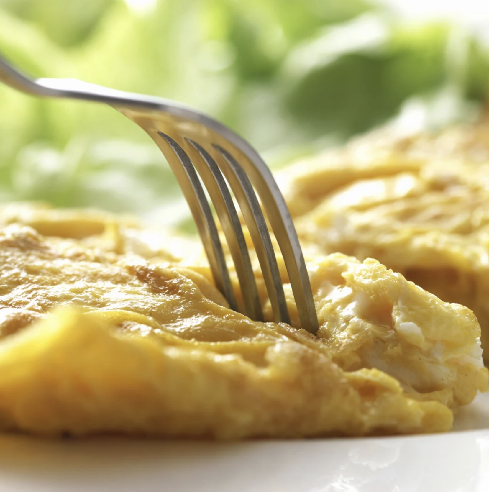 How to make a perfect omelette for weight loss using the Eat Shed Glow® method.