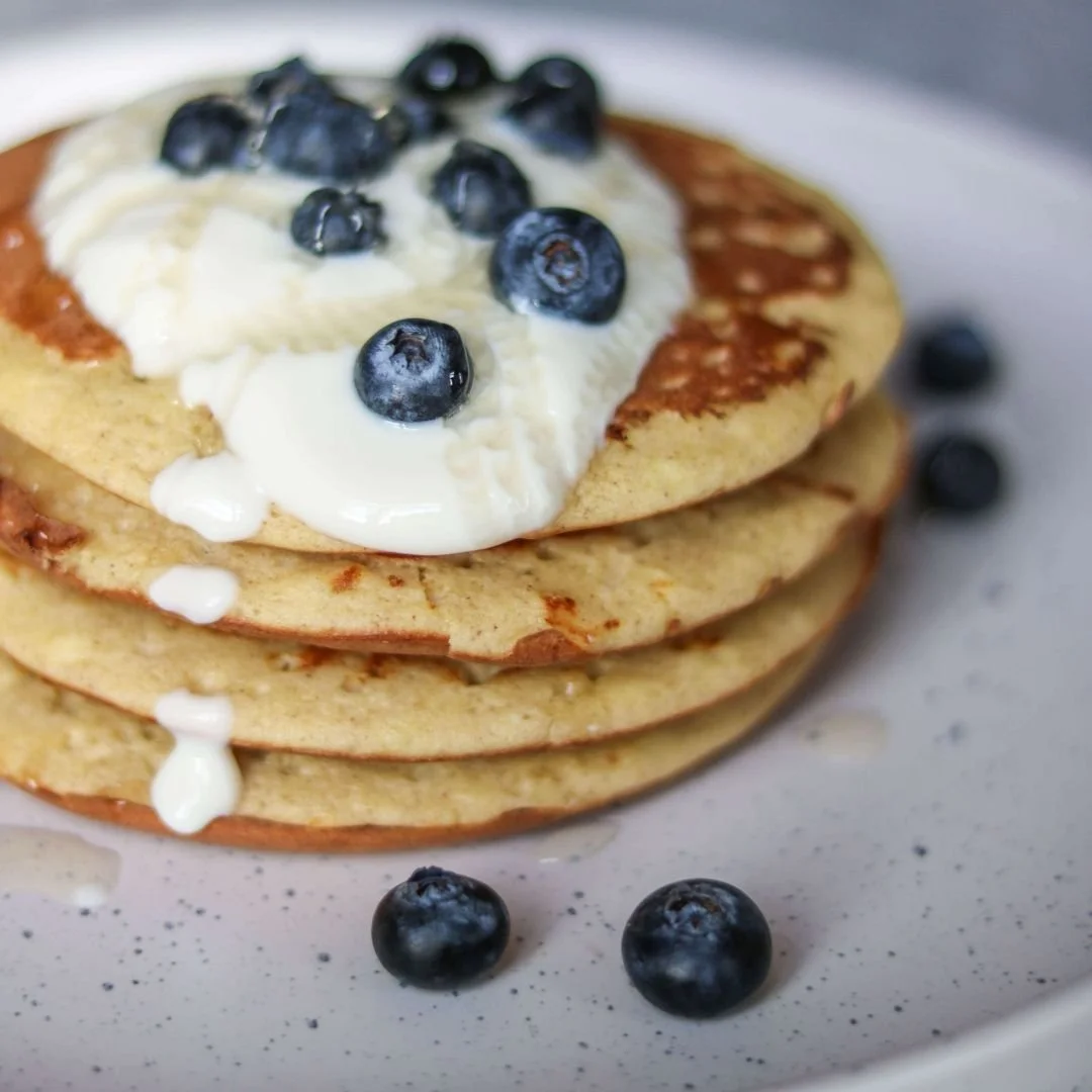 Cottage cheese protein pancakes | Eat Shed Glow® weight loss breakfast recipe