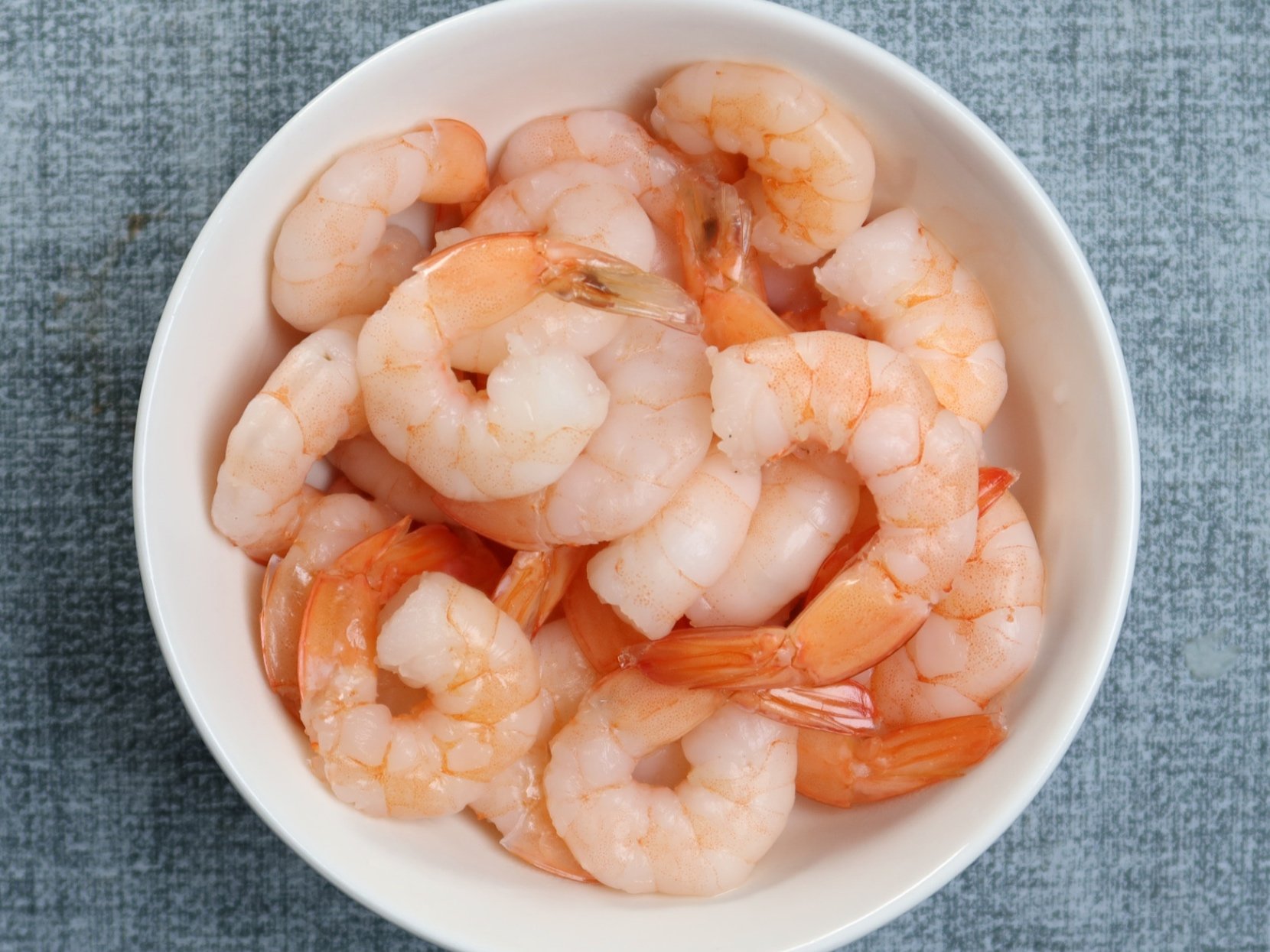 Chilled poached shrimp in a bowl