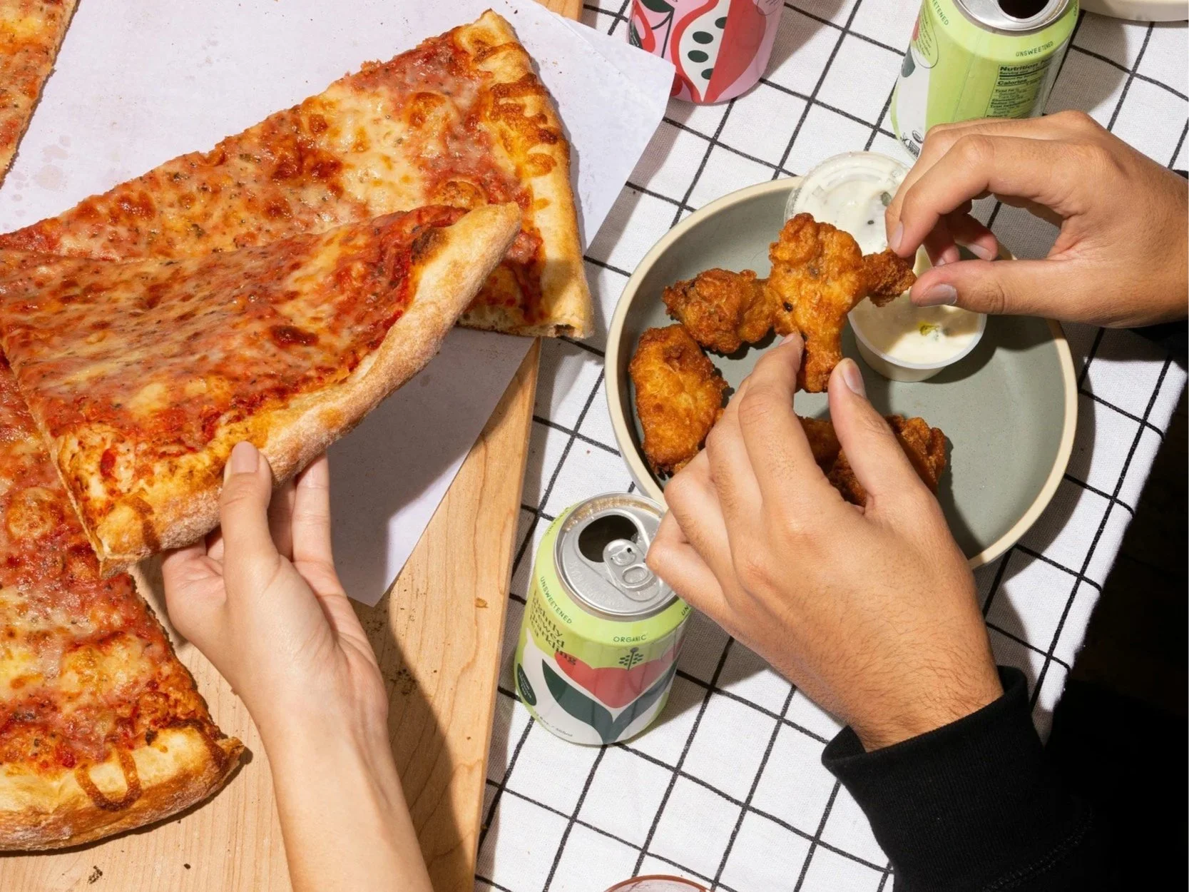 Having comfort foods in good company can be part of weight loss