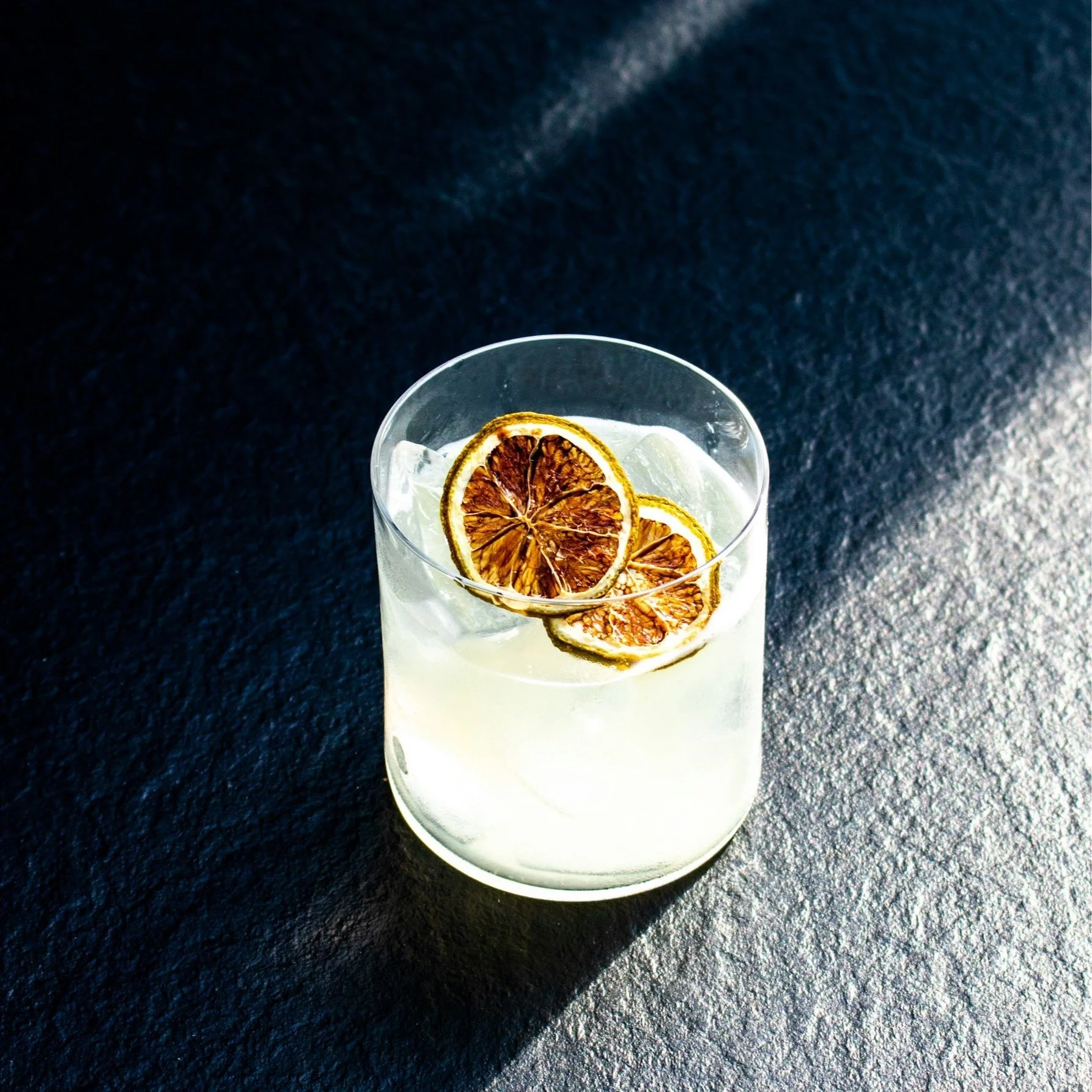 Coco's guilt-free skinny margarita | Eat Shed Glow® sugar-free cocktail