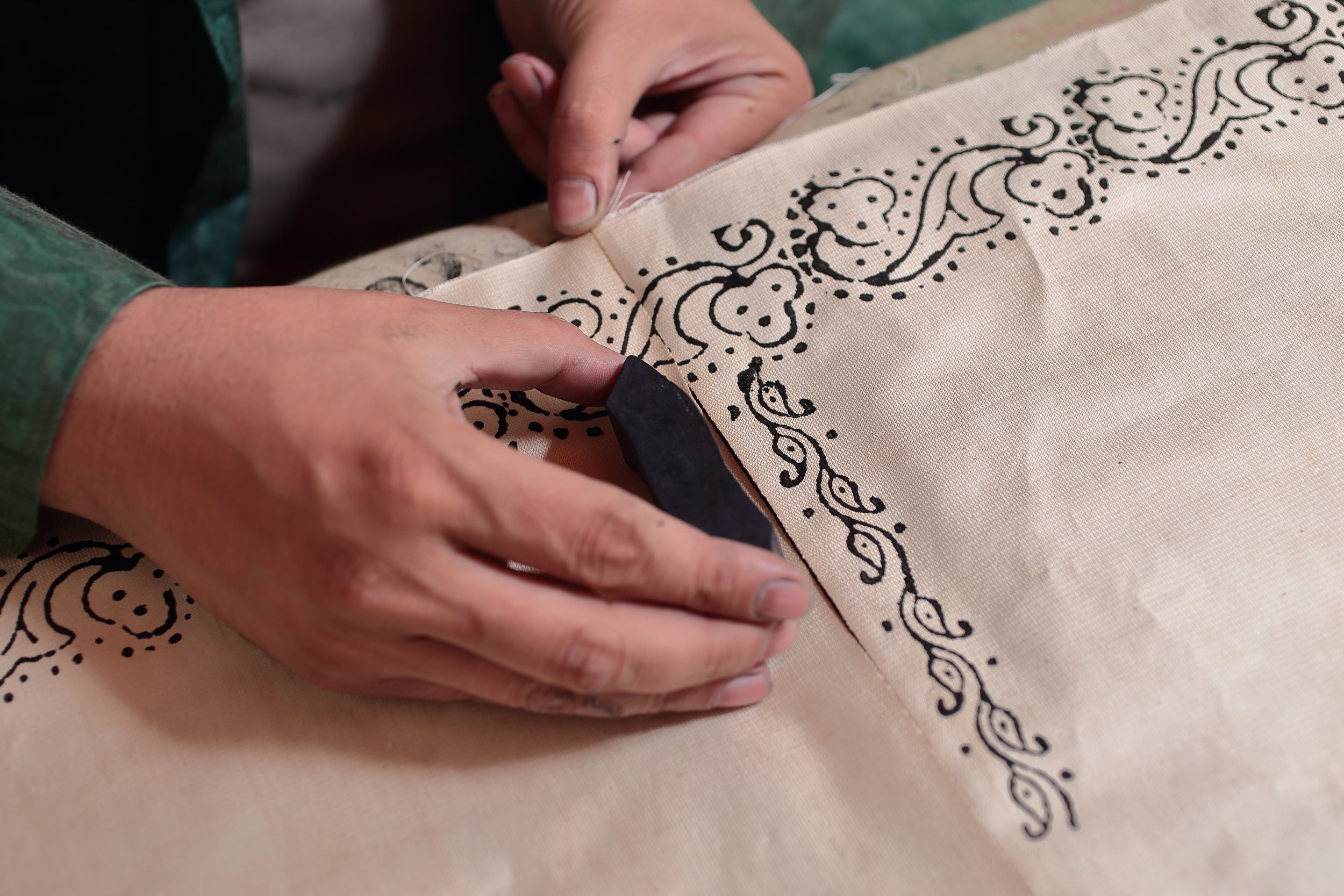 City of Poetry and Silk