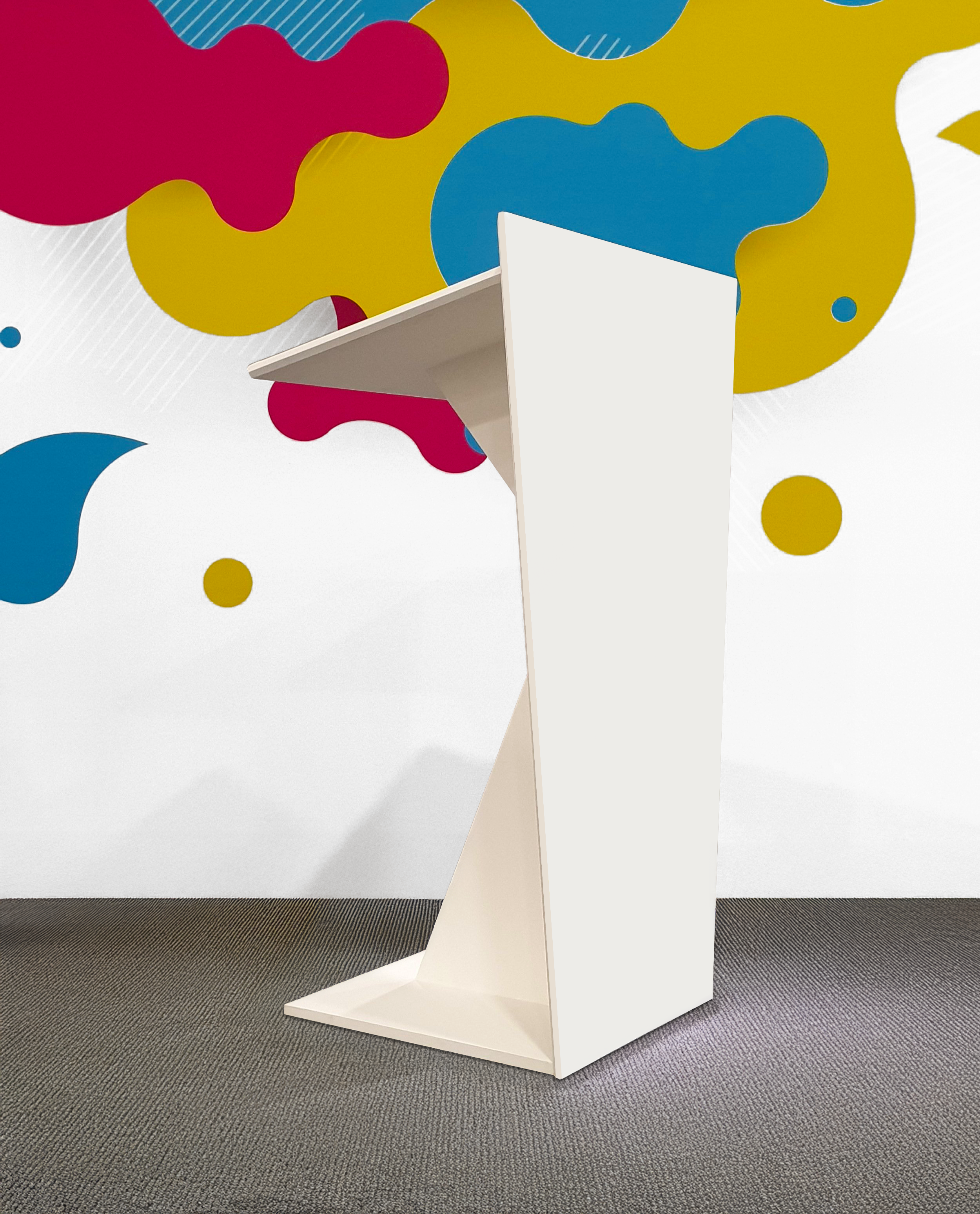 WHITE KEYNOTE LECTERN