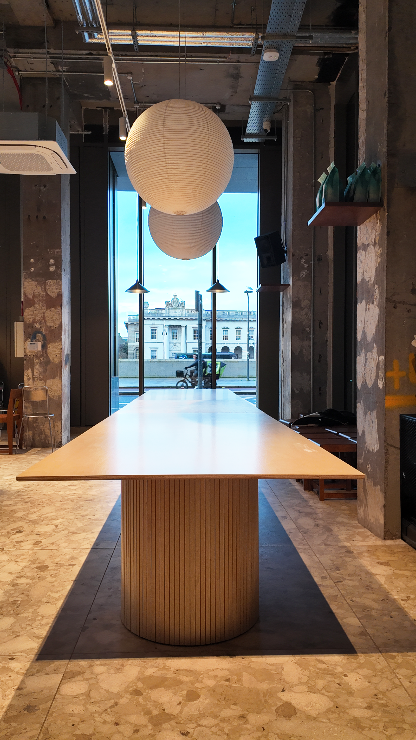 rectangular table.png