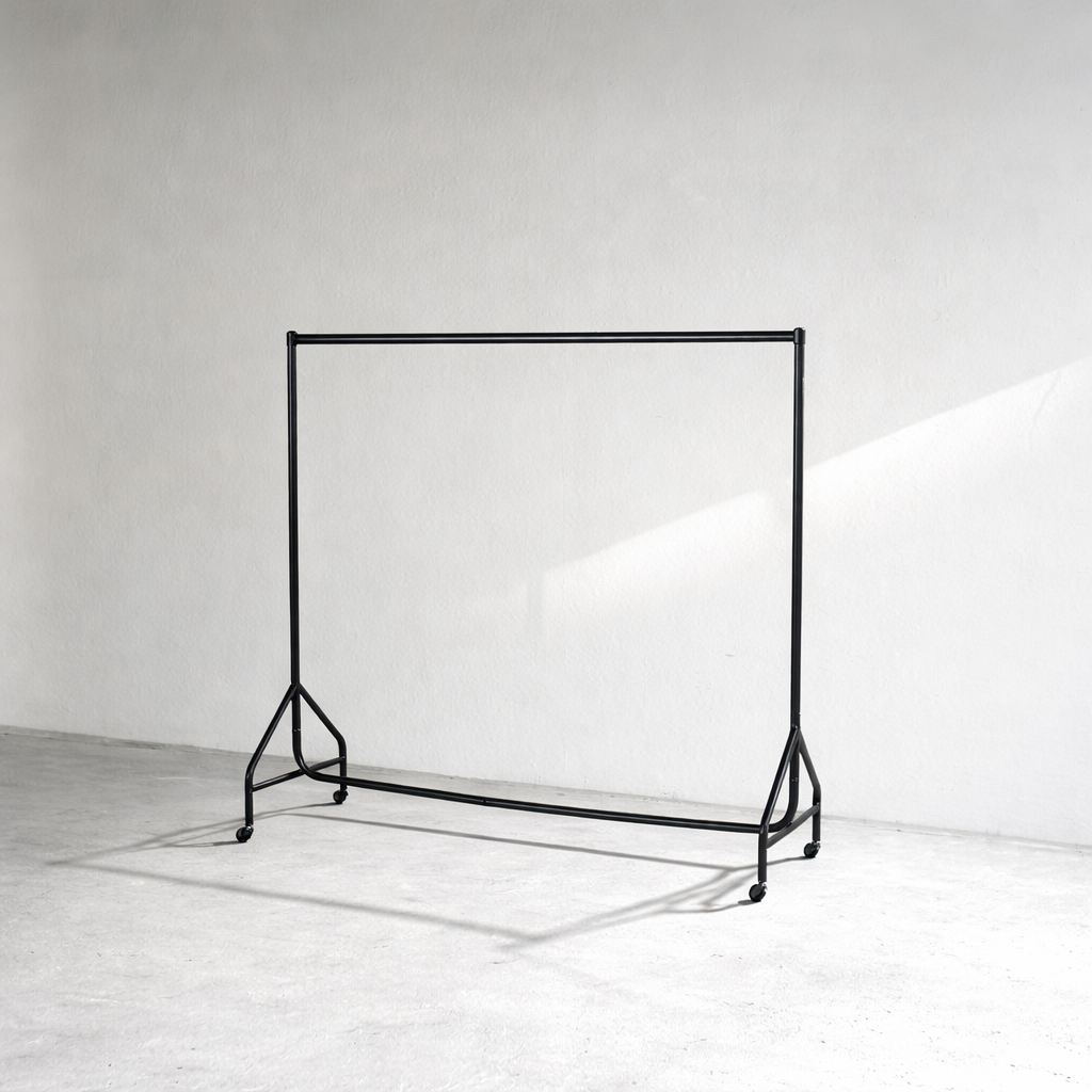 black garment rail.png