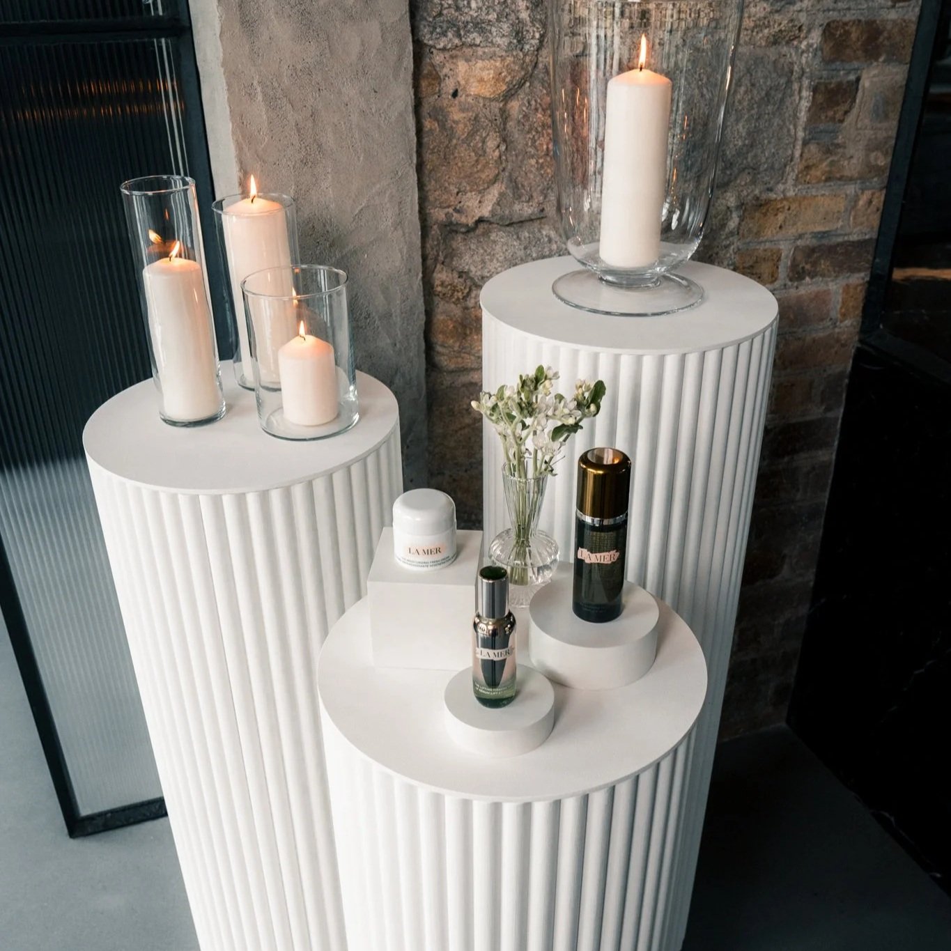 HIRE+LOVE+EVENT+HIRE+RIBBED+PRODUCT+DISPLAY+PLINTH.jpg