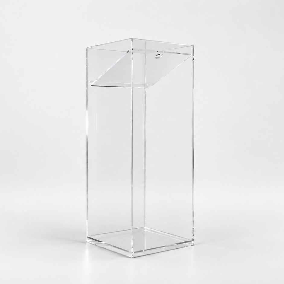HIRE+LOVE+FURNITURE+HIRE+EVENT+CLEAR+PERSPEX+TRANSPARENT+LECTERN.png