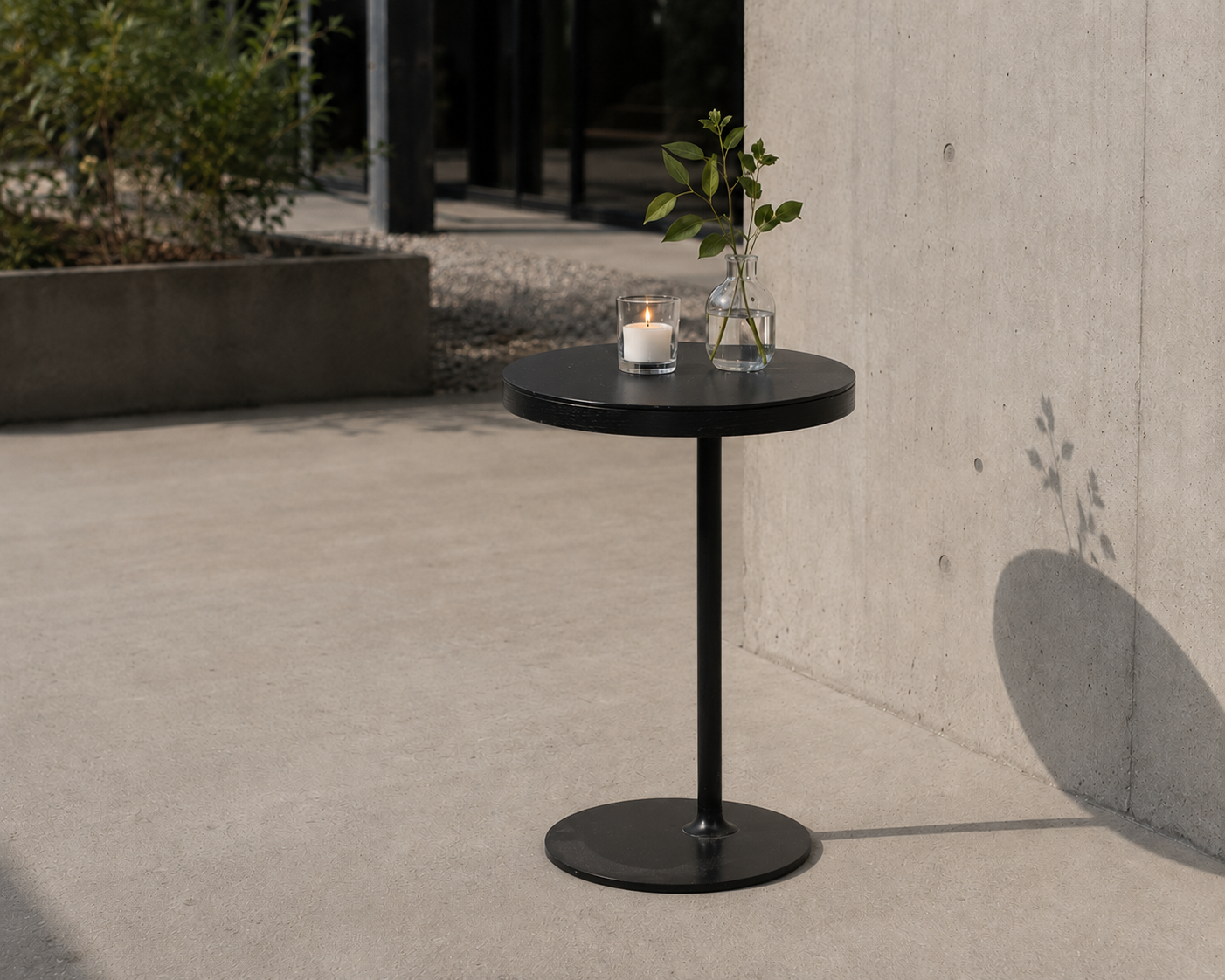 BLACK SIDE TABLE