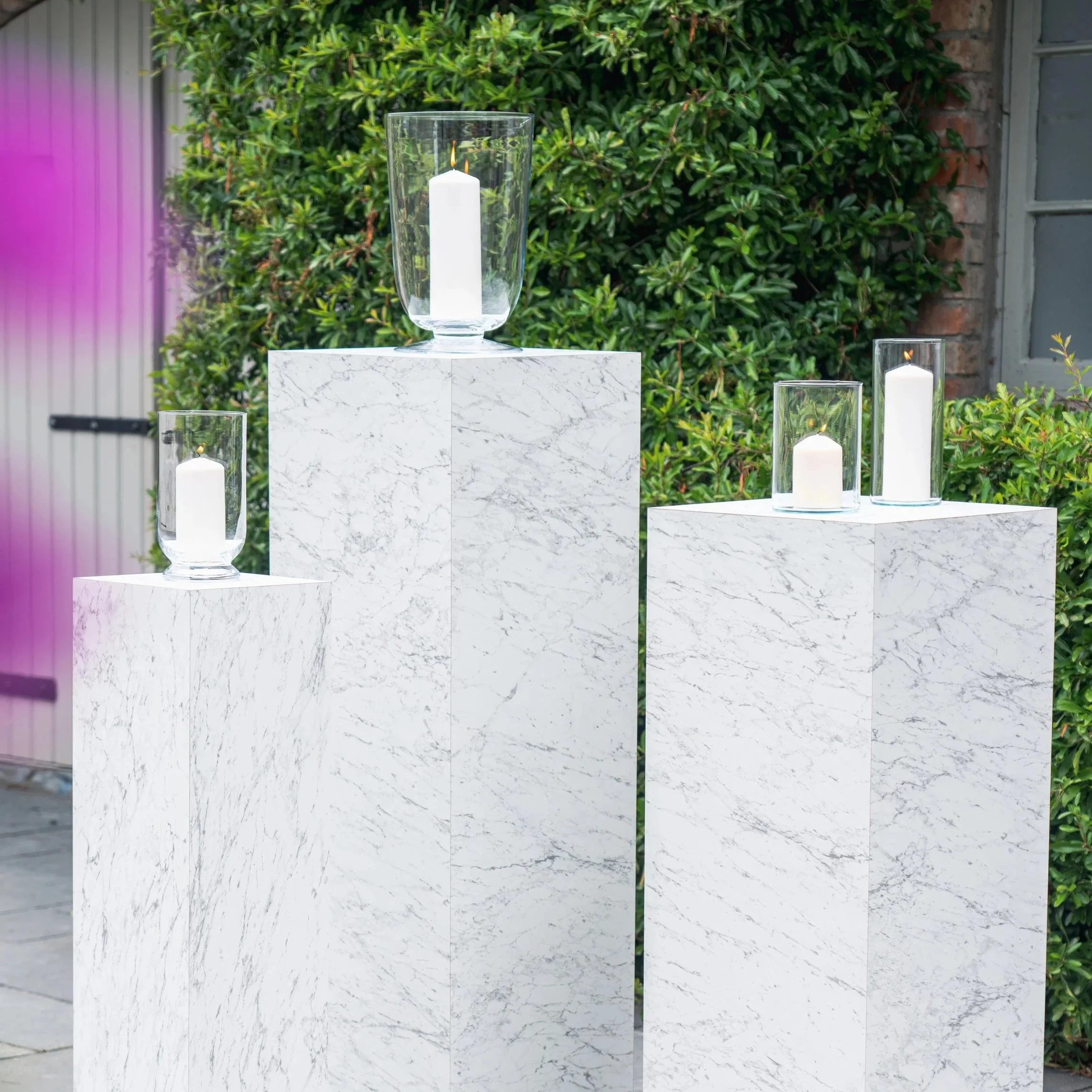 HIRE+LOVE+EVENT+HIRE+WHITE+MARBLE+PRODUCT+DISPLAY+PLINTH.jpg