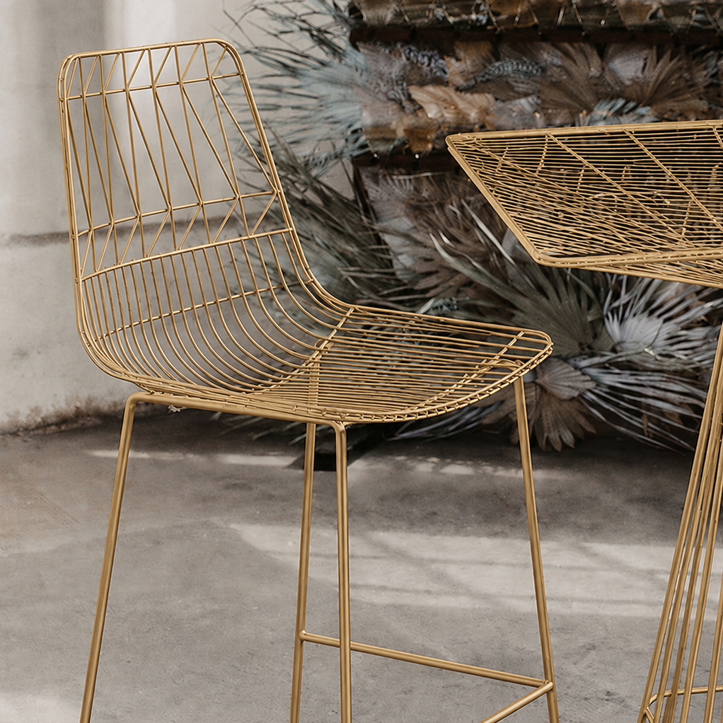 HIRE+LOVE+EVENT+HIRE+FURNITURE+GOLD+LUCY+WIRE+METAL+HIGH+CHAIR.png