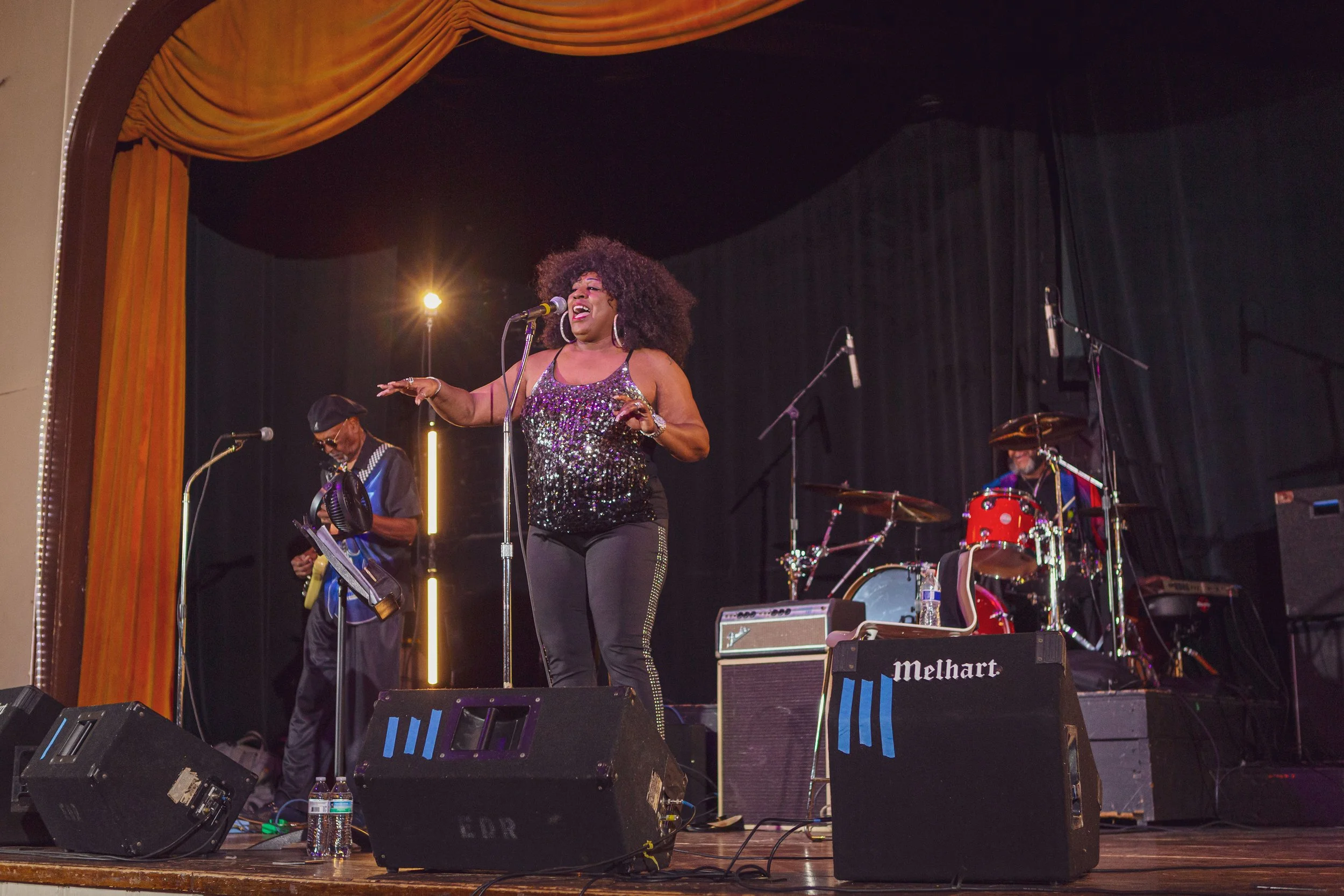 Lady A and band. Photo by Justin Ikpo.