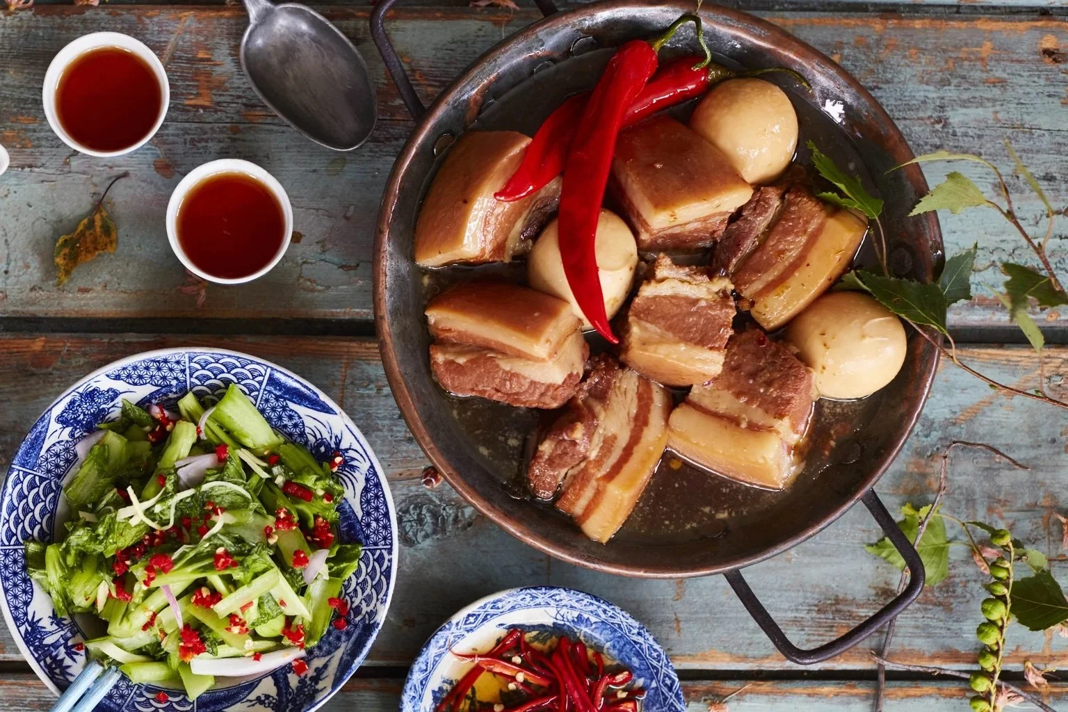 Coconut braised pork and egg – thịt khô trứng
