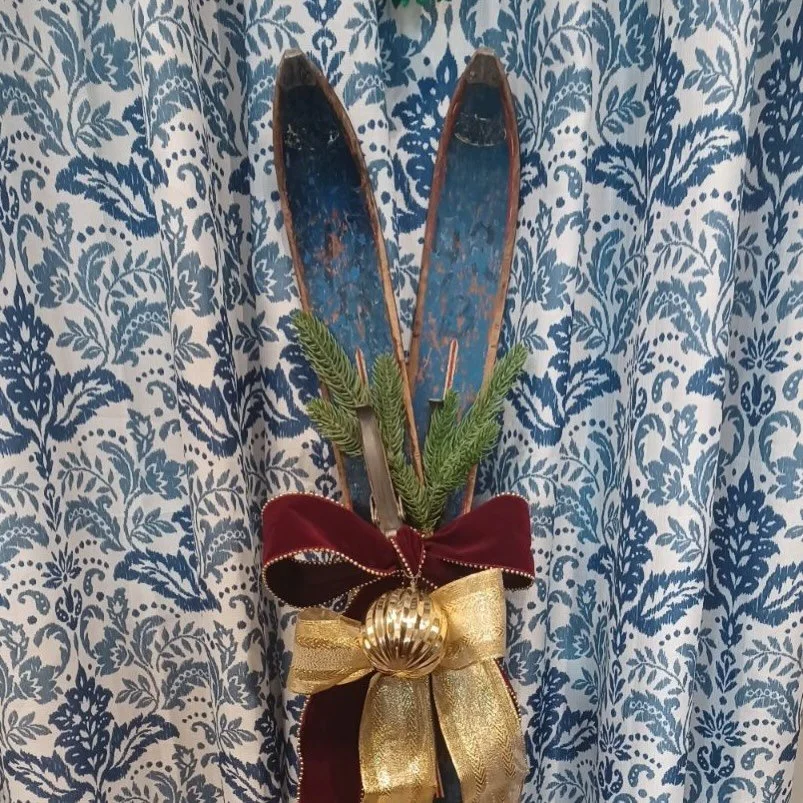 Vintage skis all done up for the holidays! On sale this weekend! Originally $200, now 50%off! We&rsquo;ve got to make room for all the new old stuff!! 🎄